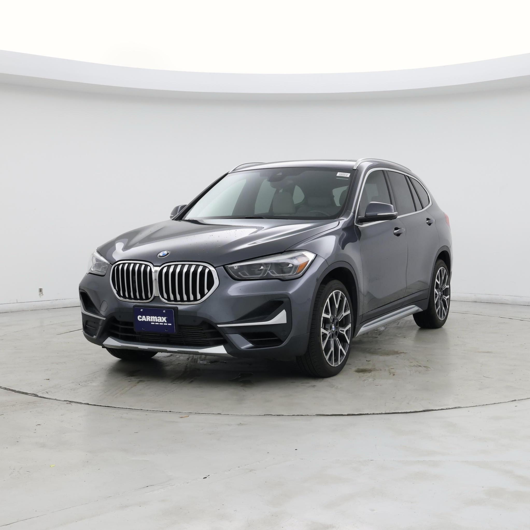 Thumbnail: 2021 BMW X1 - 4