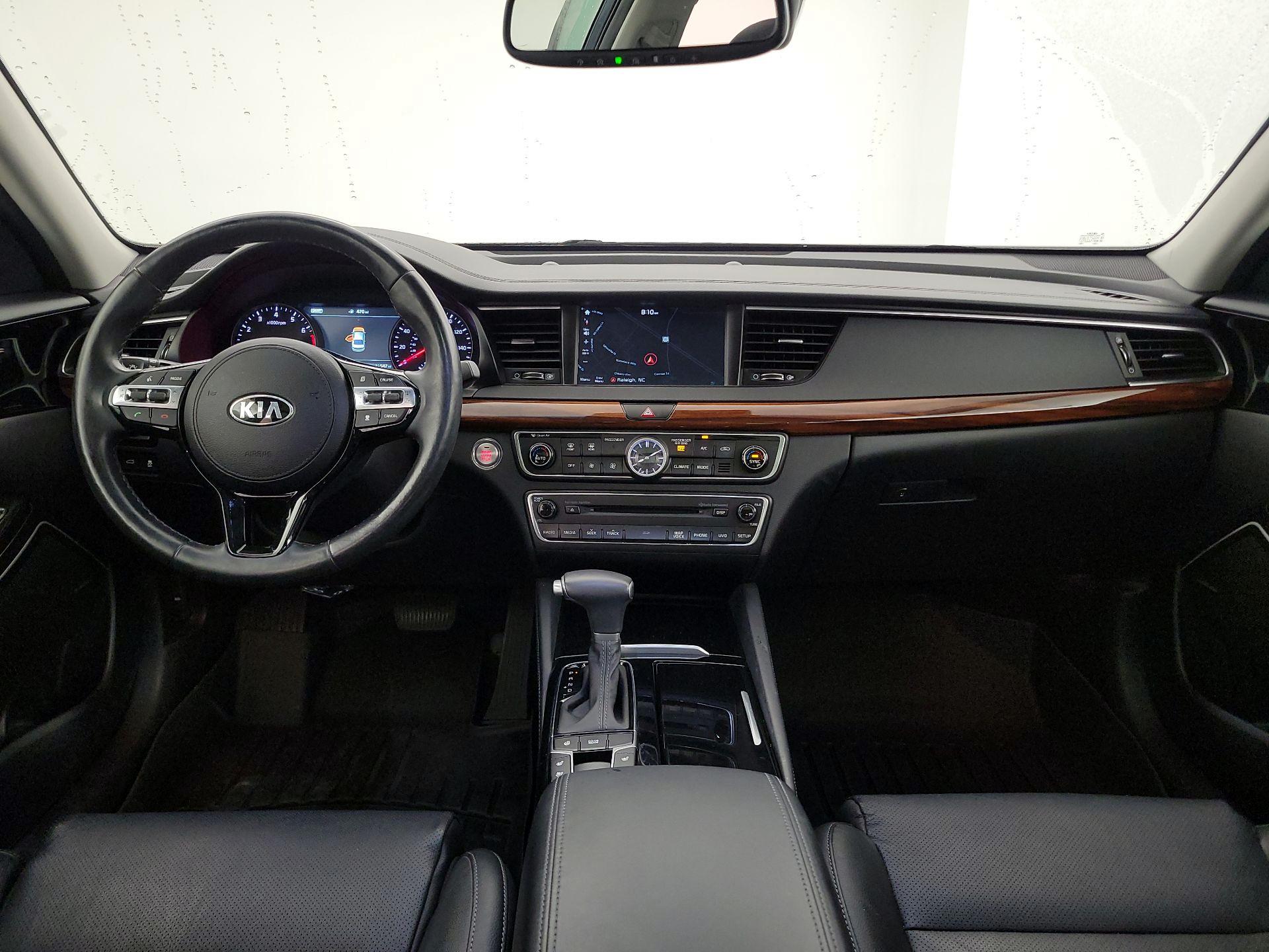 Thumbnail: 2017 Kia Cadenza - 9