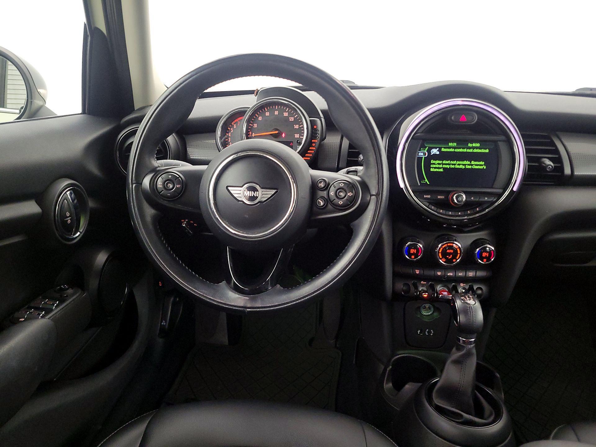 Thumbnail: 2017 MINI Cooper Hardtop - 10