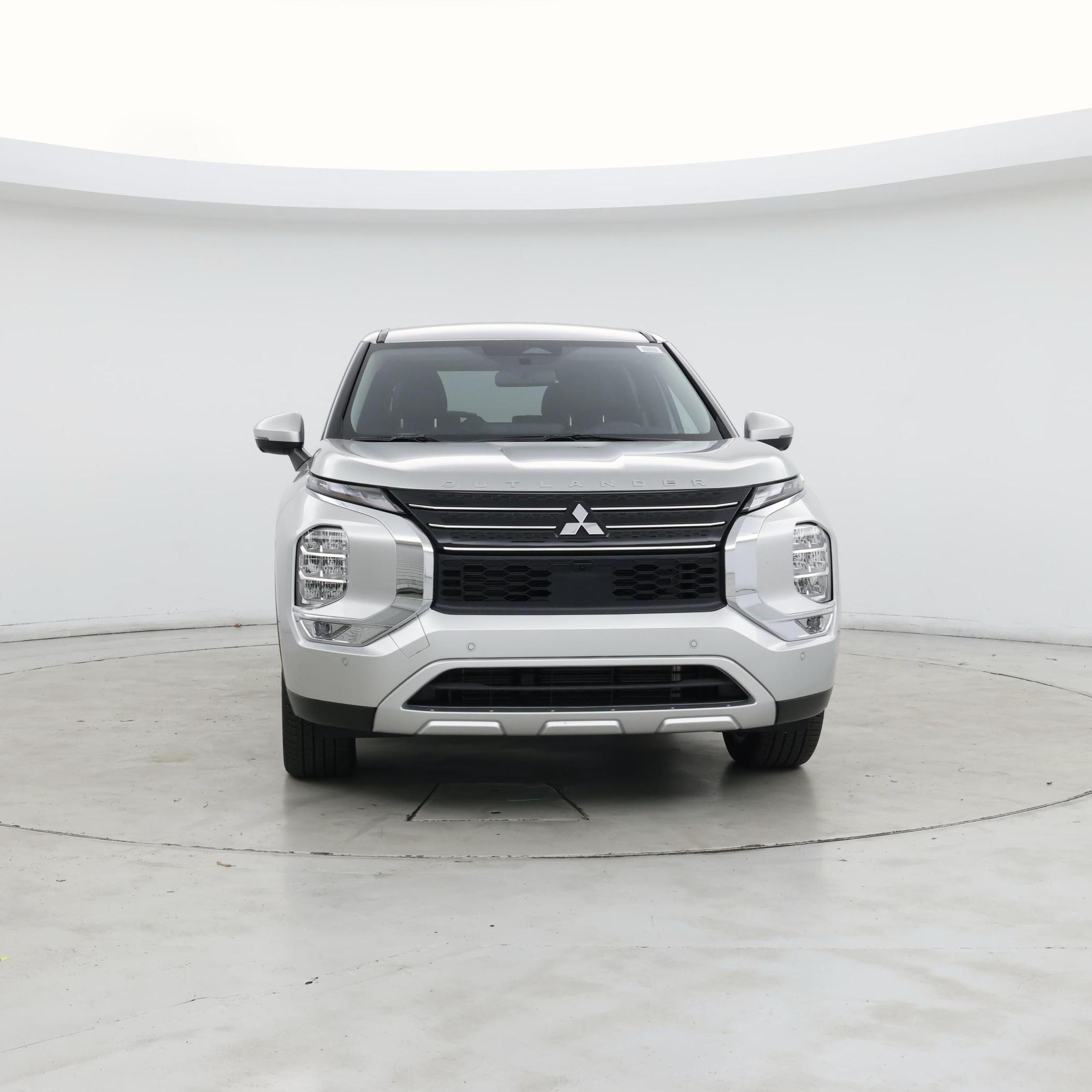 Thumbnail: 2024 Mitsubishi Outlander - 5