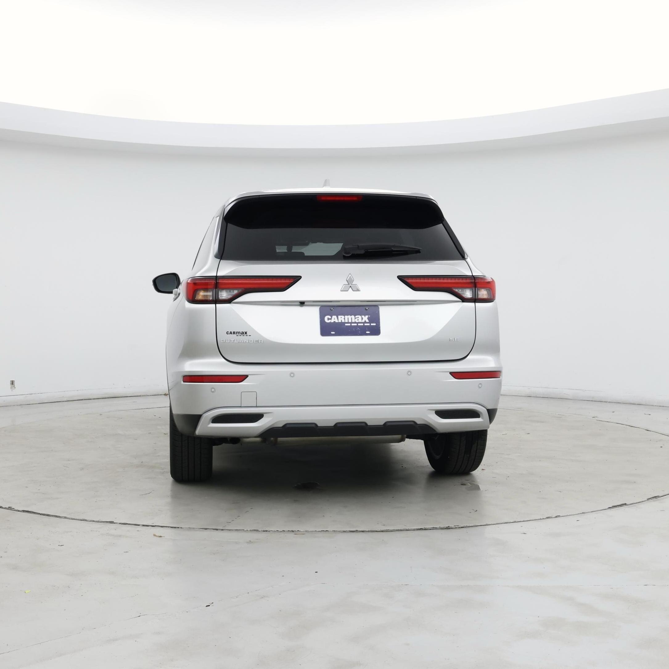 Thumbnail: 2024 Mitsubishi Outlander - 6