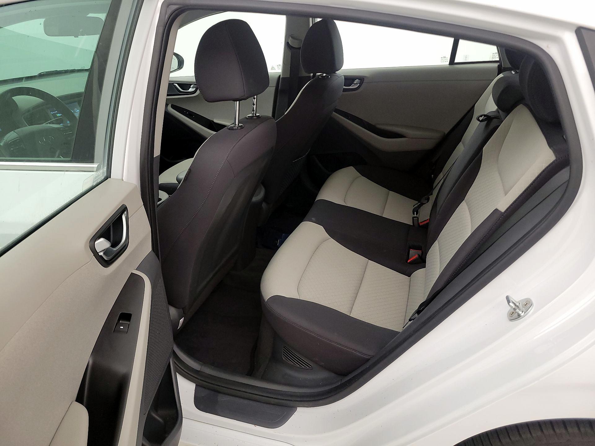 Thumbnail: 2019 Hyundai Ioniq - 19