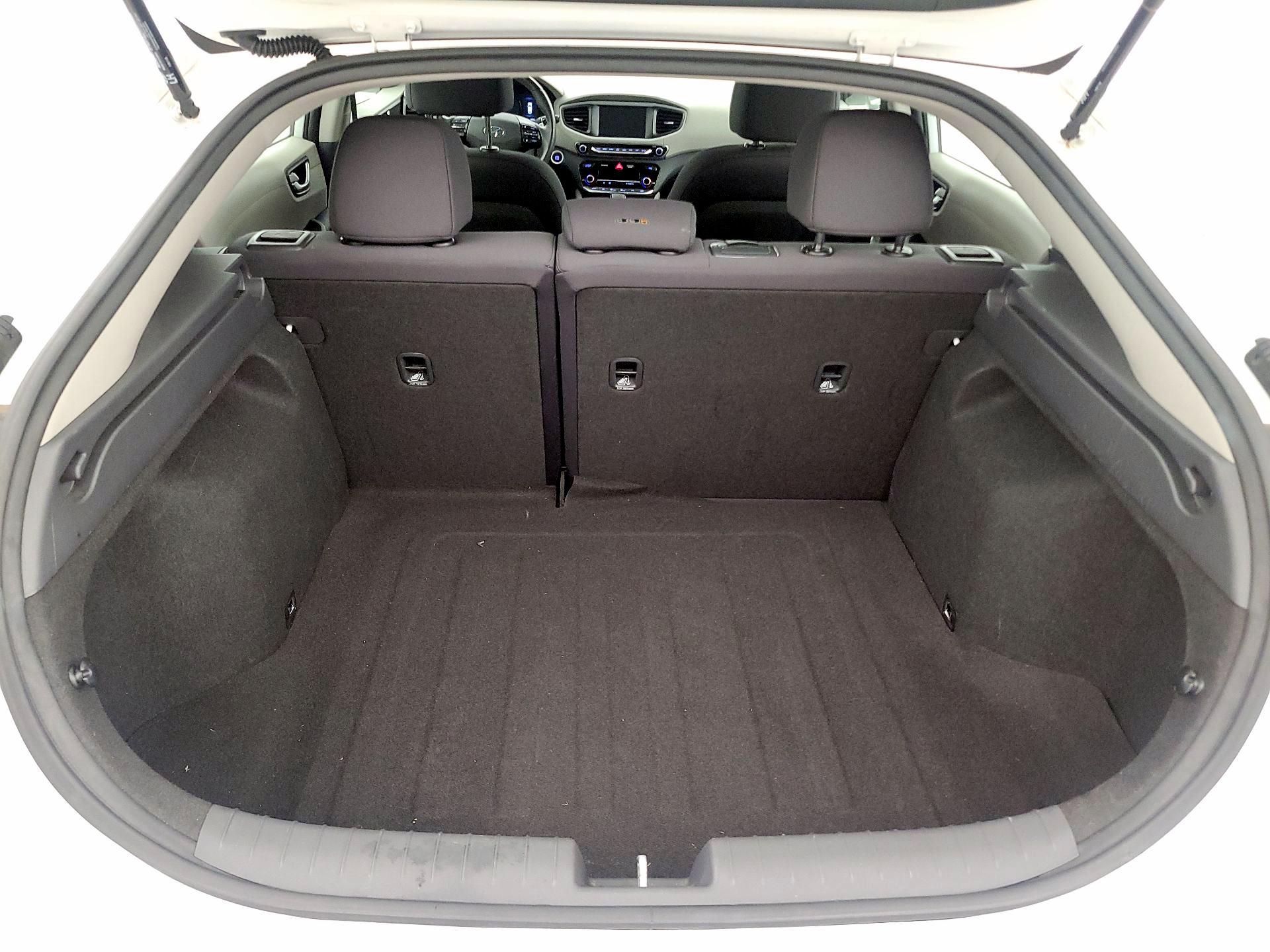 Thumbnail: 2019 Hyundai Ioniq - 20