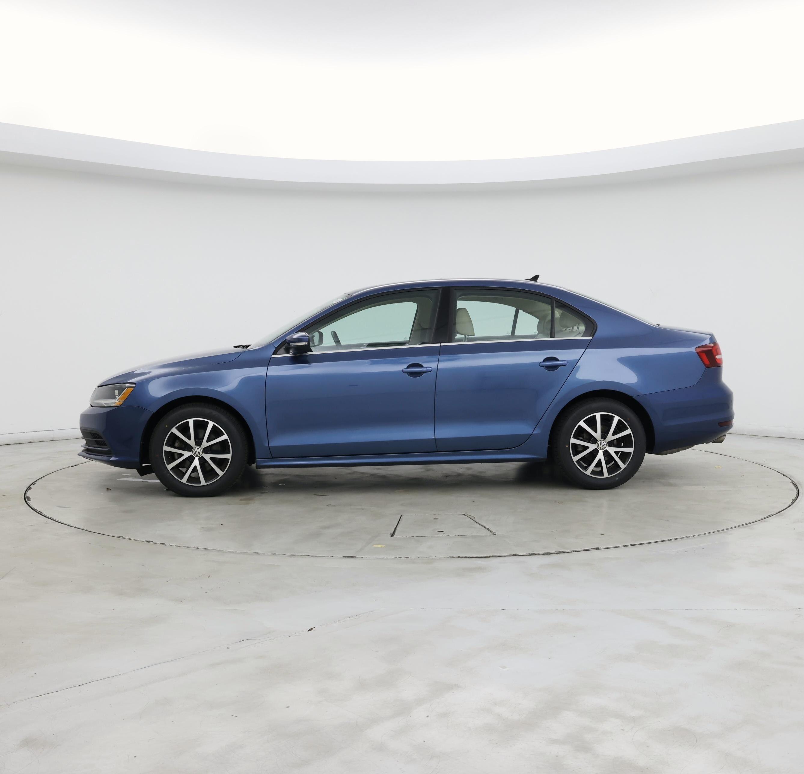 Thumbnail: 2017 Volkswagen Jetta - 3