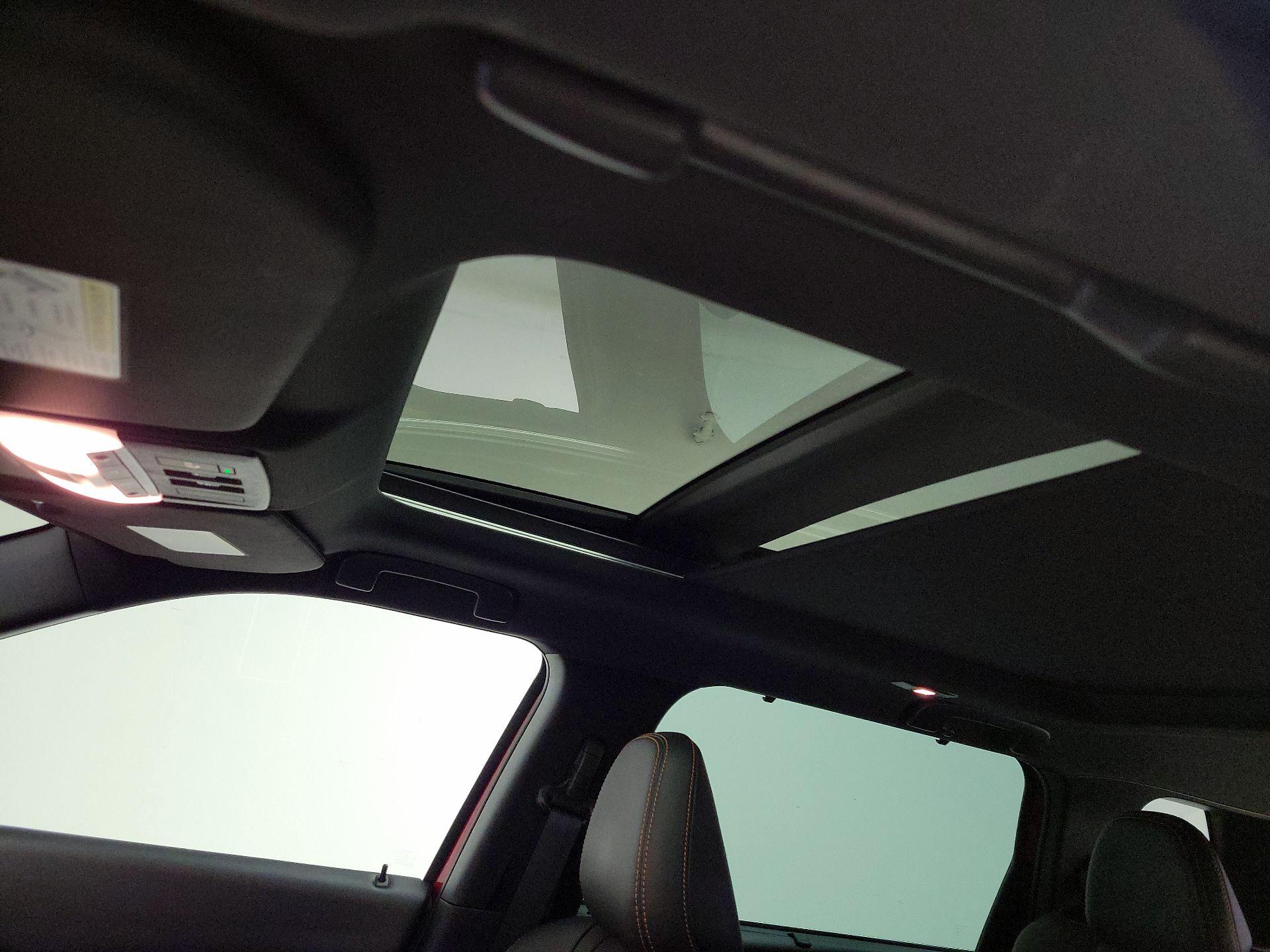 Thumbnail: 2023 Mitsubishi Outlander - 20