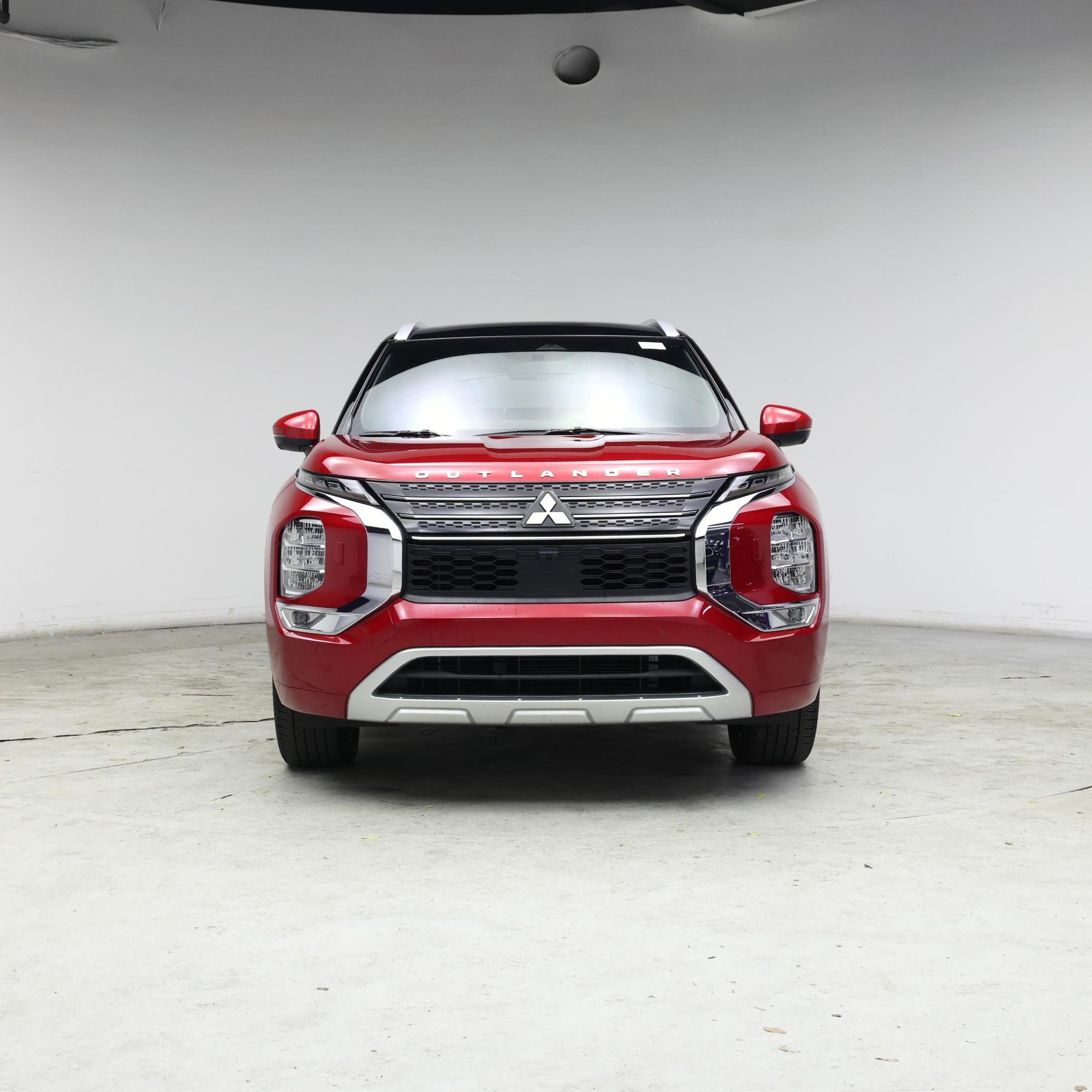 Thumbnail: 2023 Mitsubishi Outlander - 5