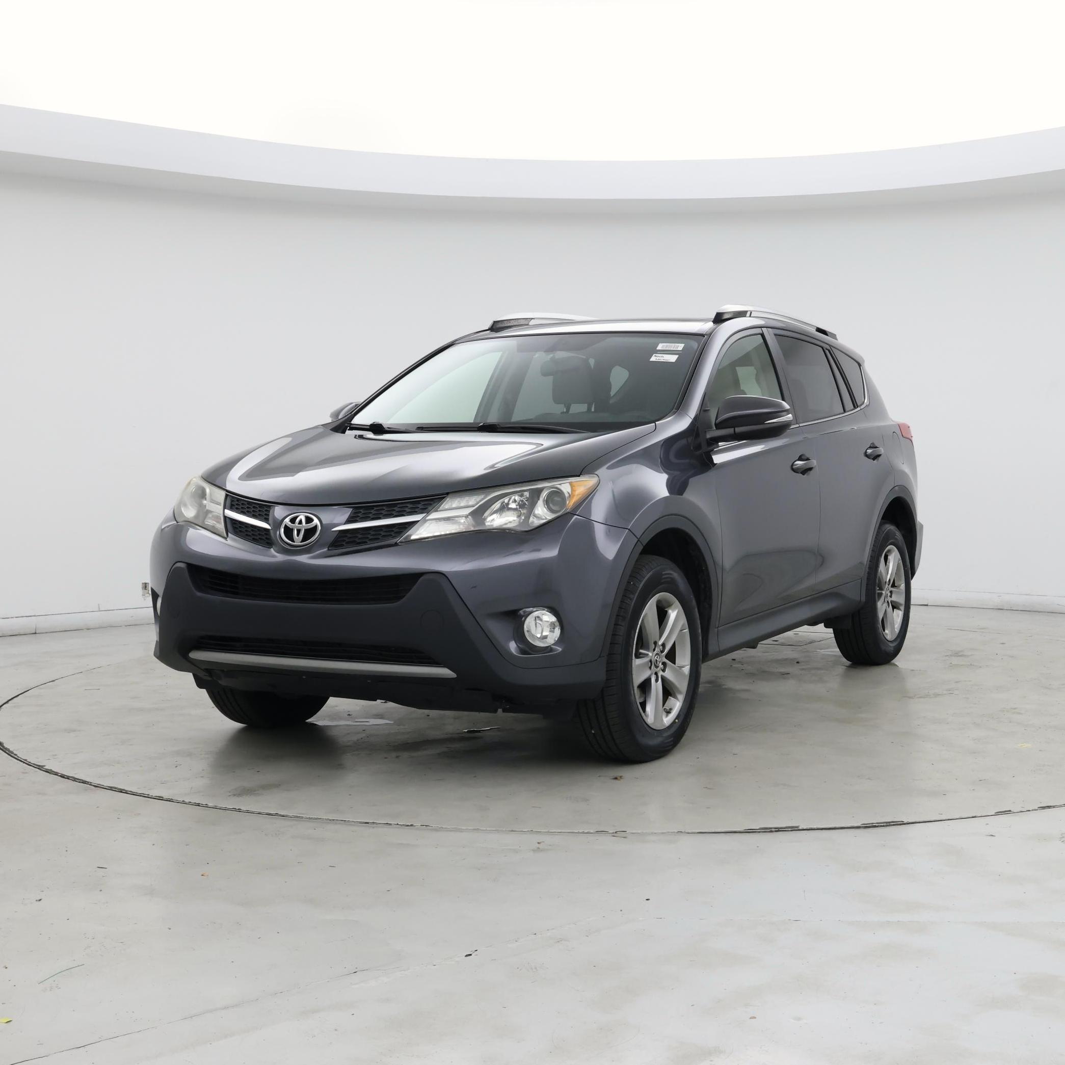 Thumbnail: 2015 Toyota RAV4 - 4
