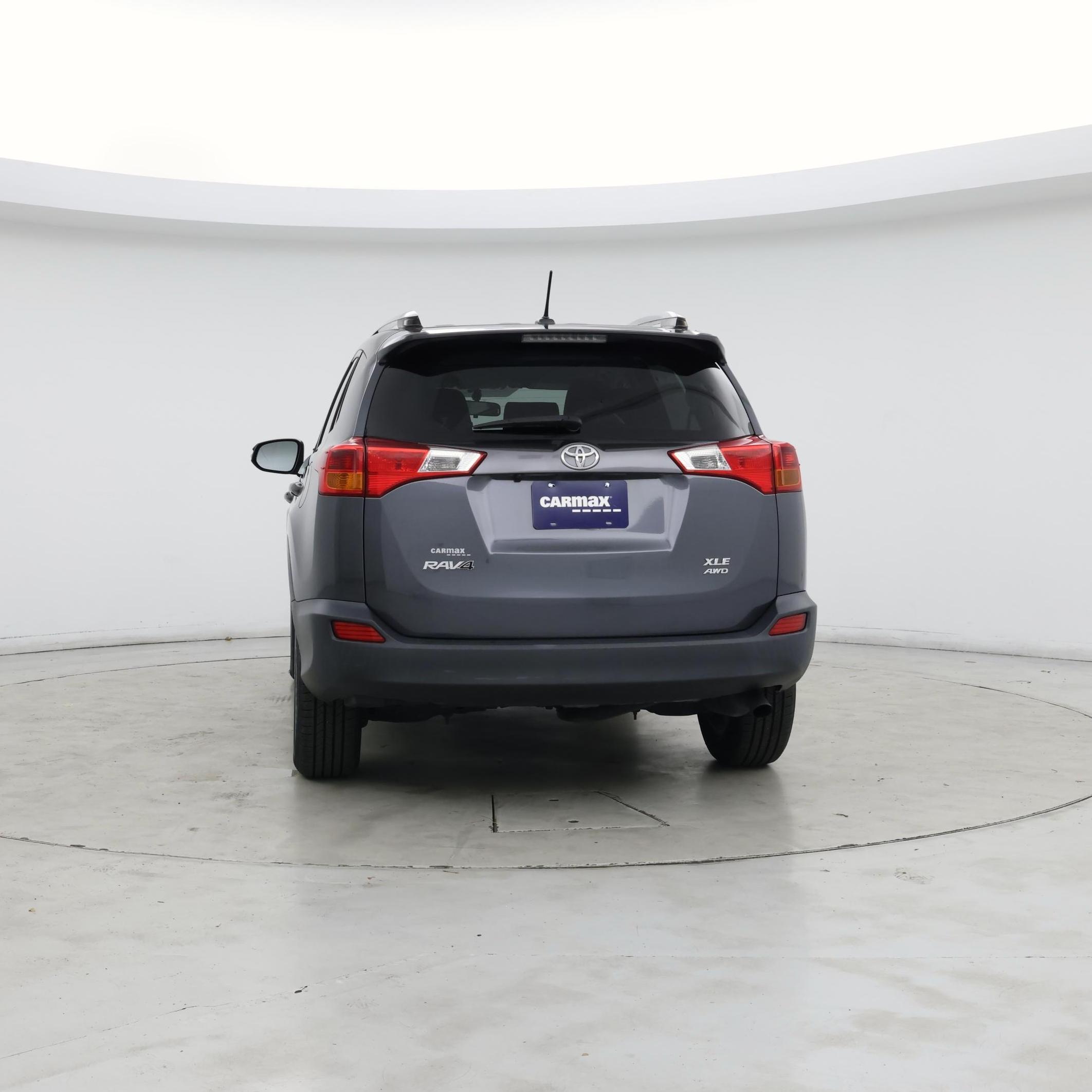 Thumbnail: 2015 Toyota RAV4 - 6