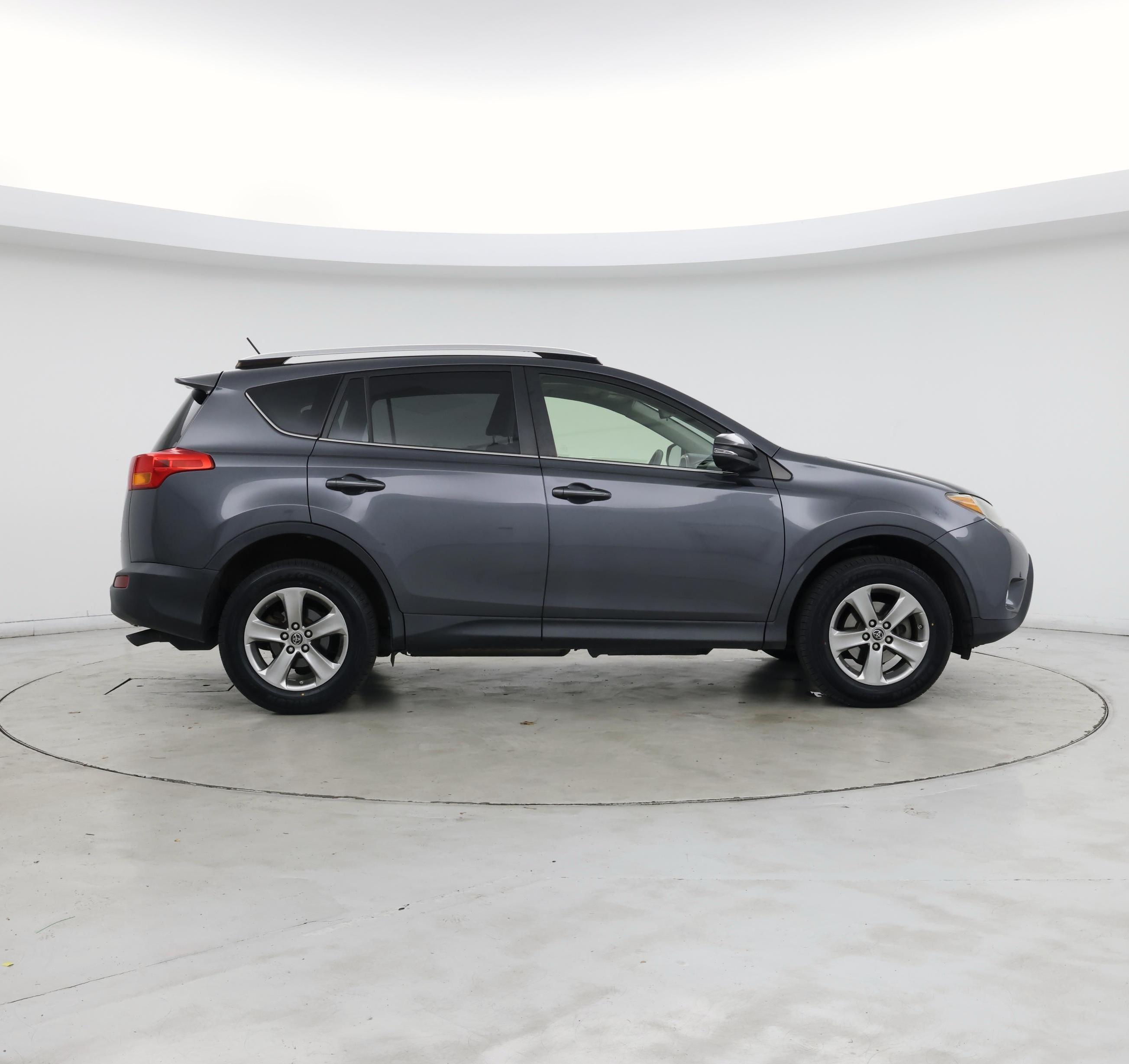 Thumbnail: 2015 Toyota RAV4 - 7