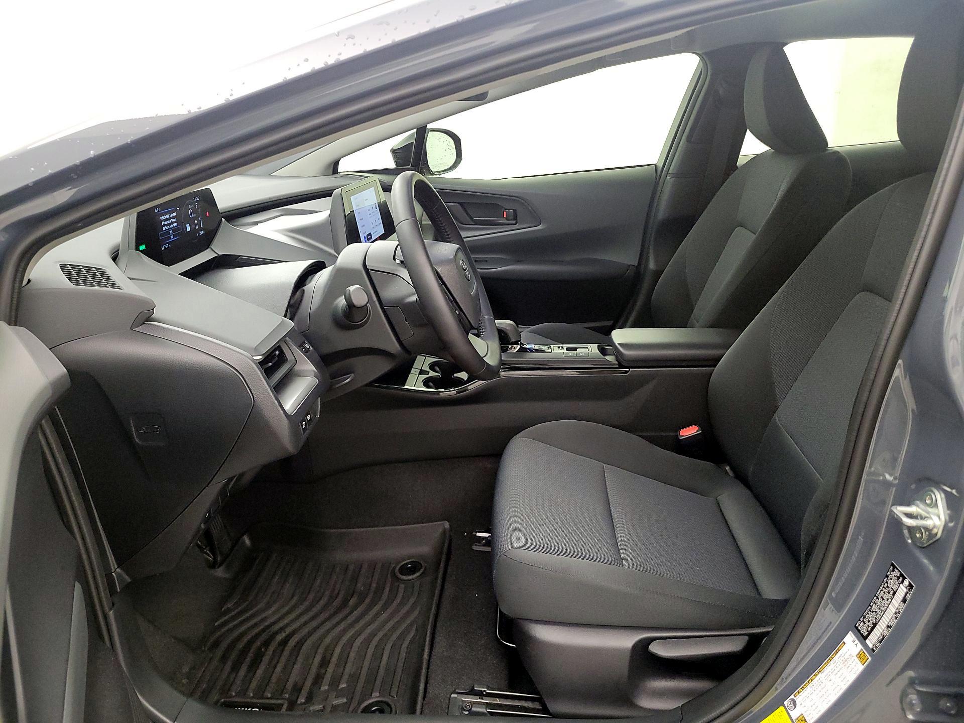 Thumbnail: 2024 Toyota Prius - 11