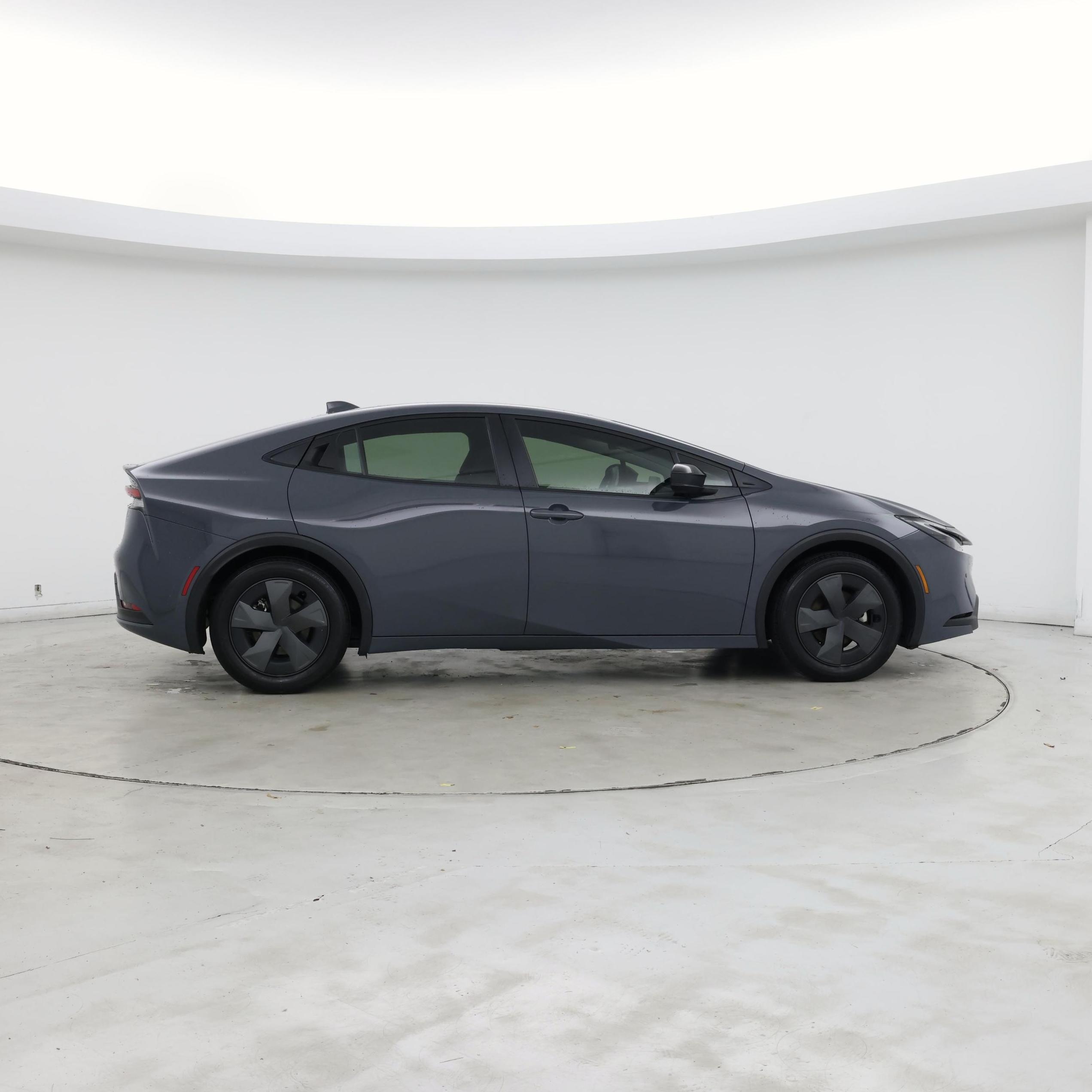 Thumbnail: 2024 Toyota Prius - 7