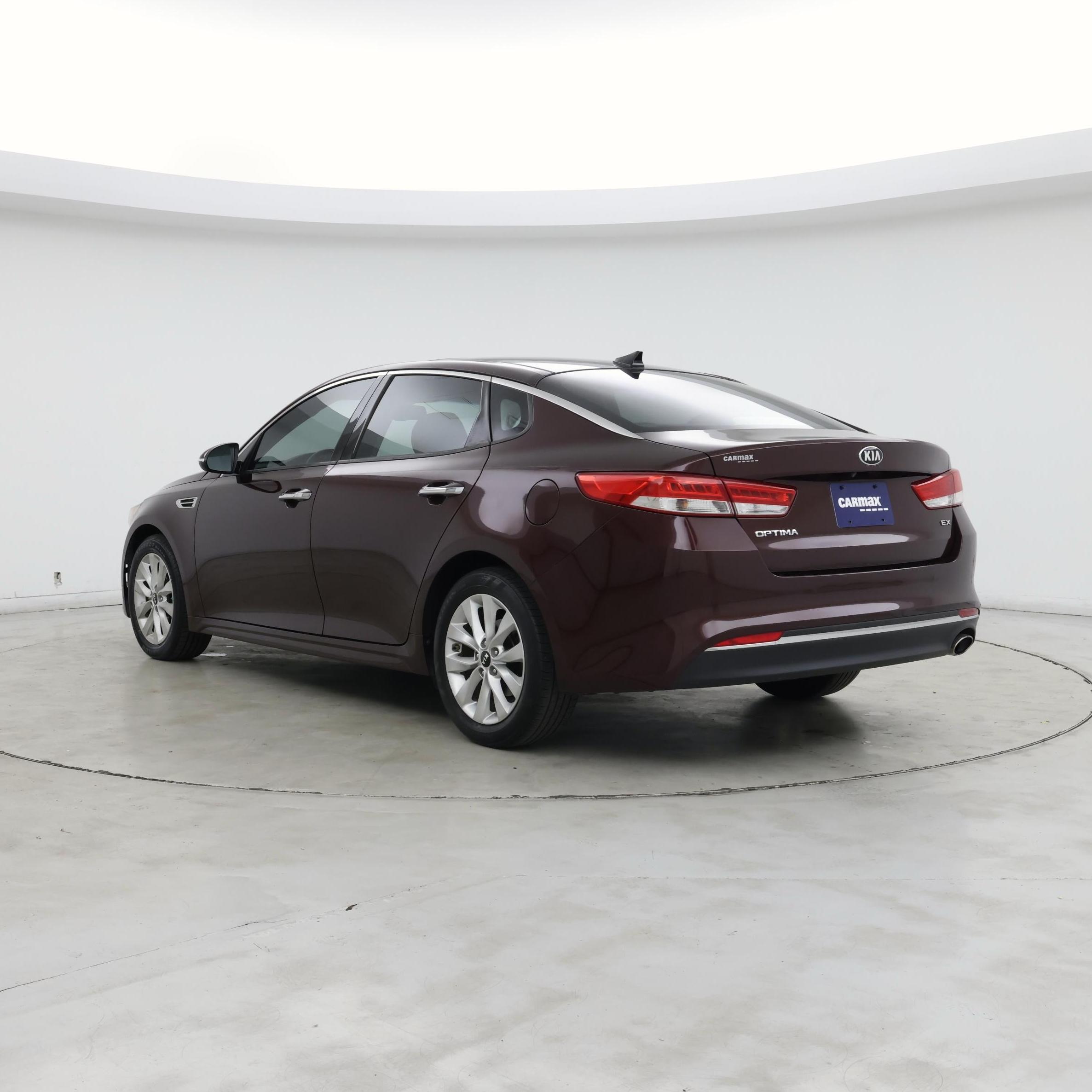 Thumbnail: 2016 Kia Optima - 2