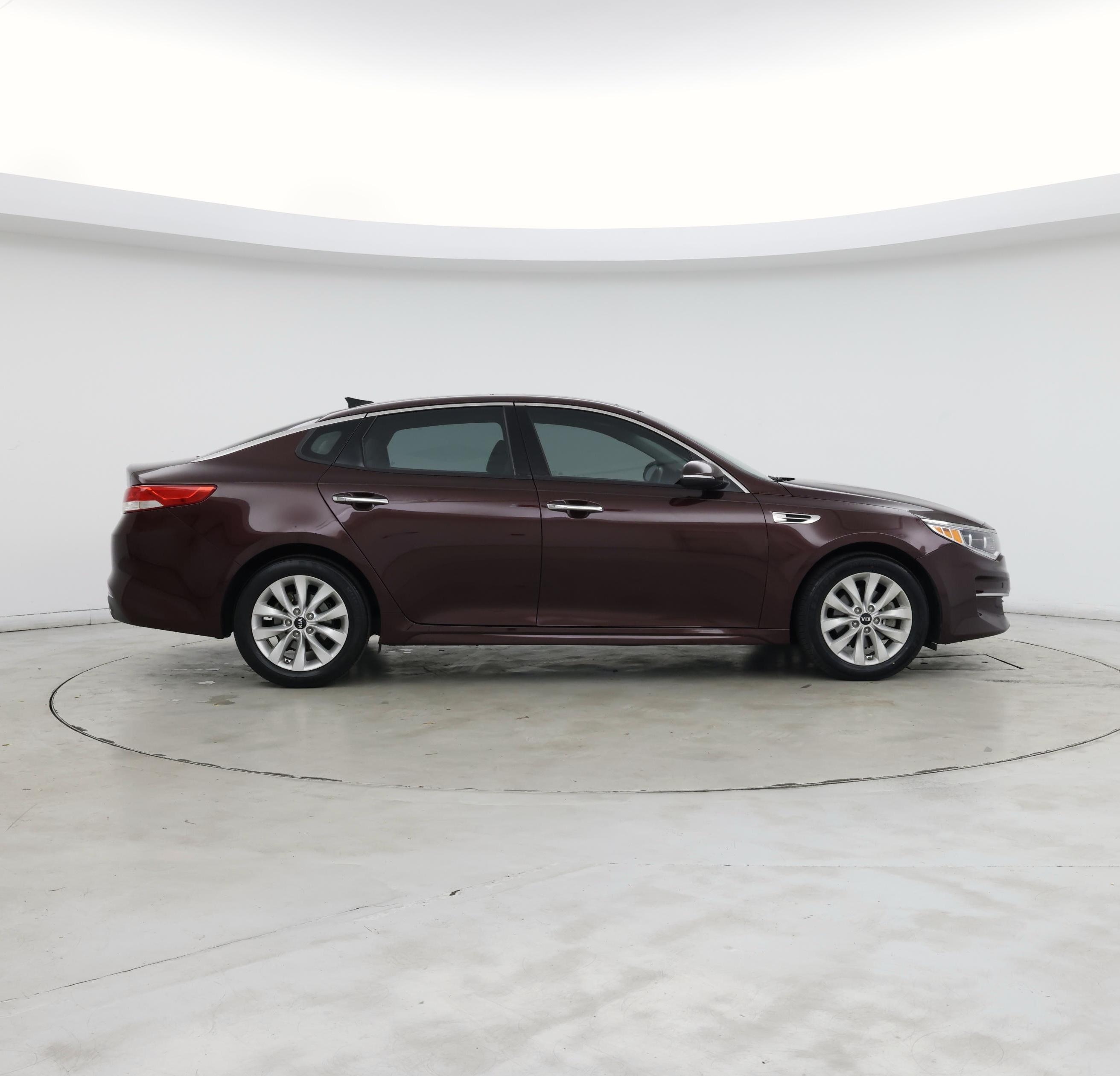 Thumbnail: 2016 Kia Optima - 7