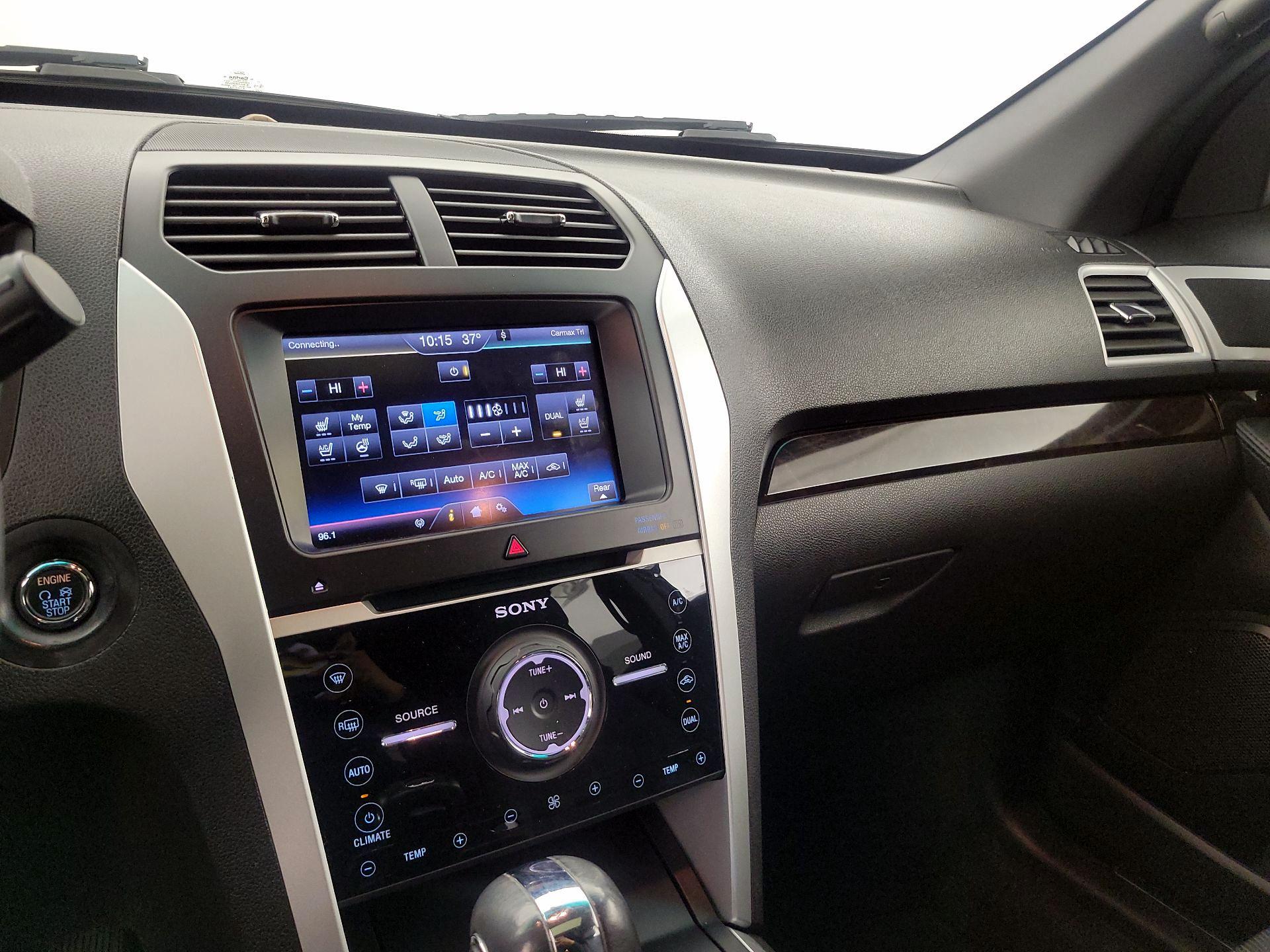 Thumbnail: 2014 Ford Explorer - 17