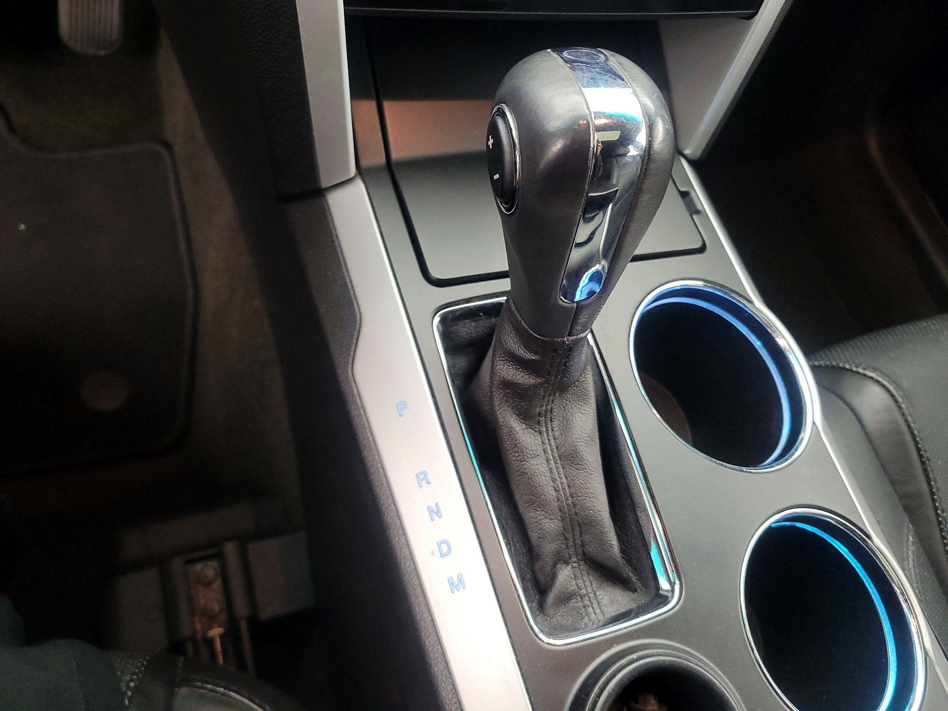 Thumbnail: 2014 Ford Explorer - 18