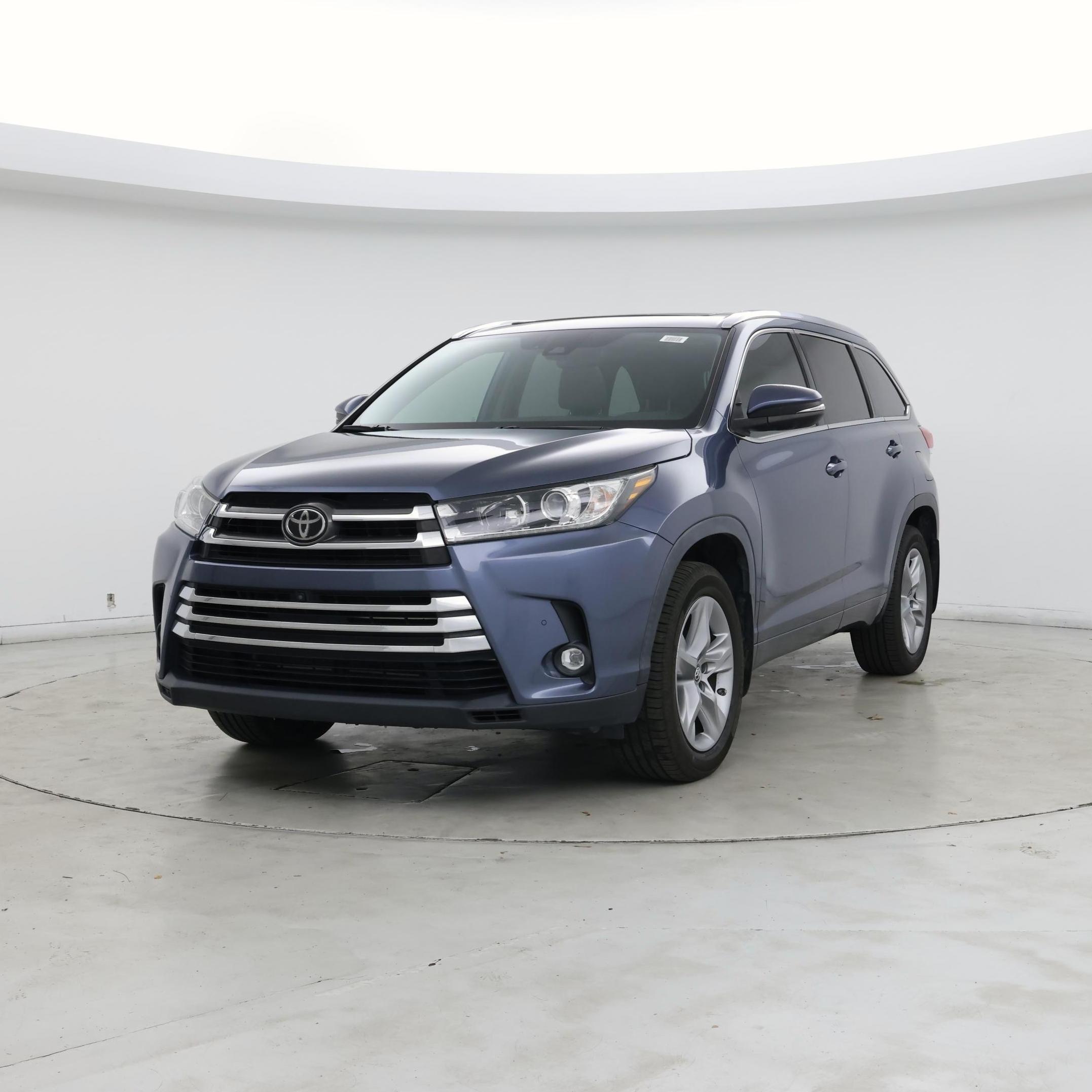 Thumbnail: 2019 Toyota Highlander - 4