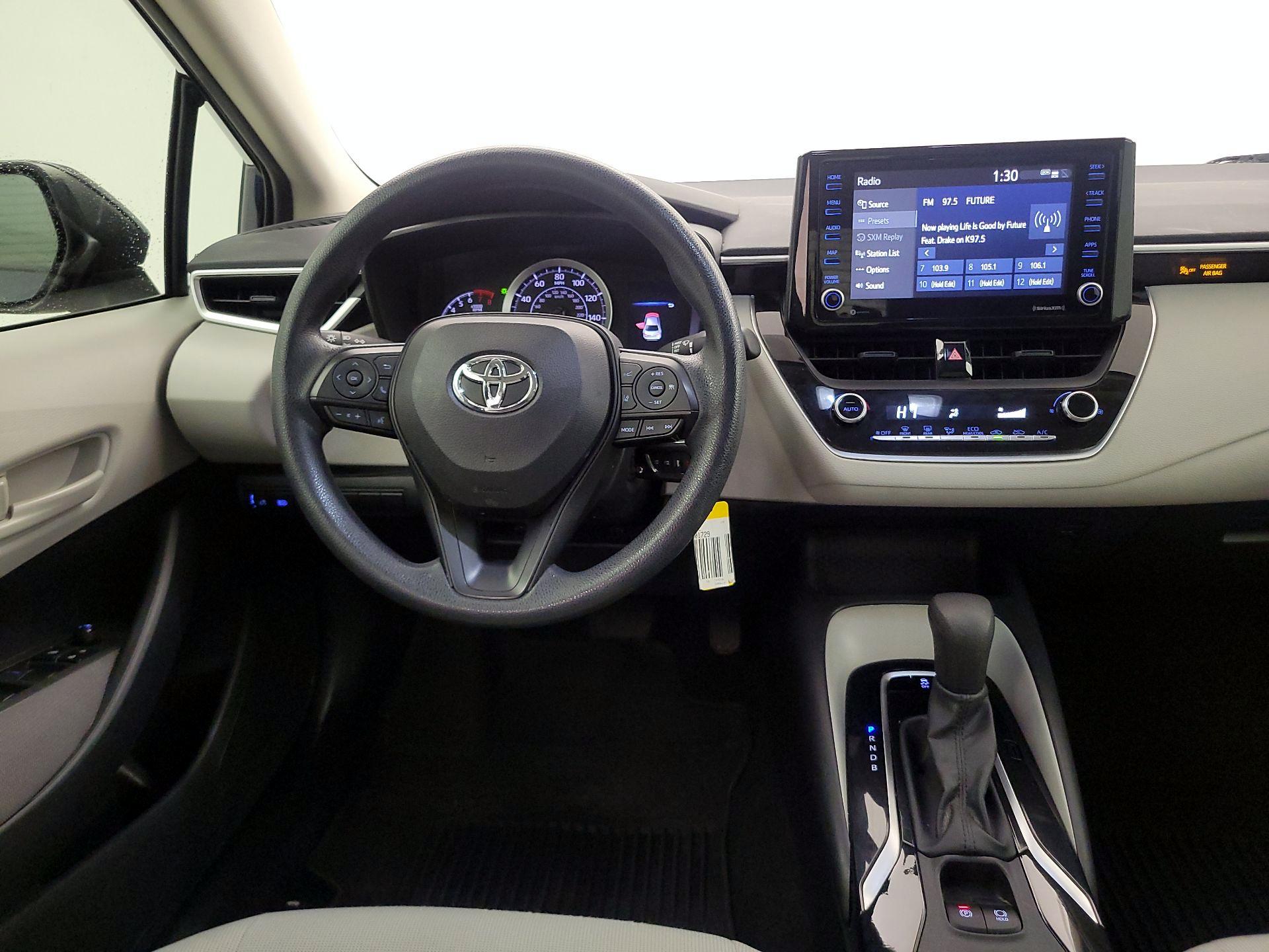 Thumbnail: 2022 Toyota Corolla - 10