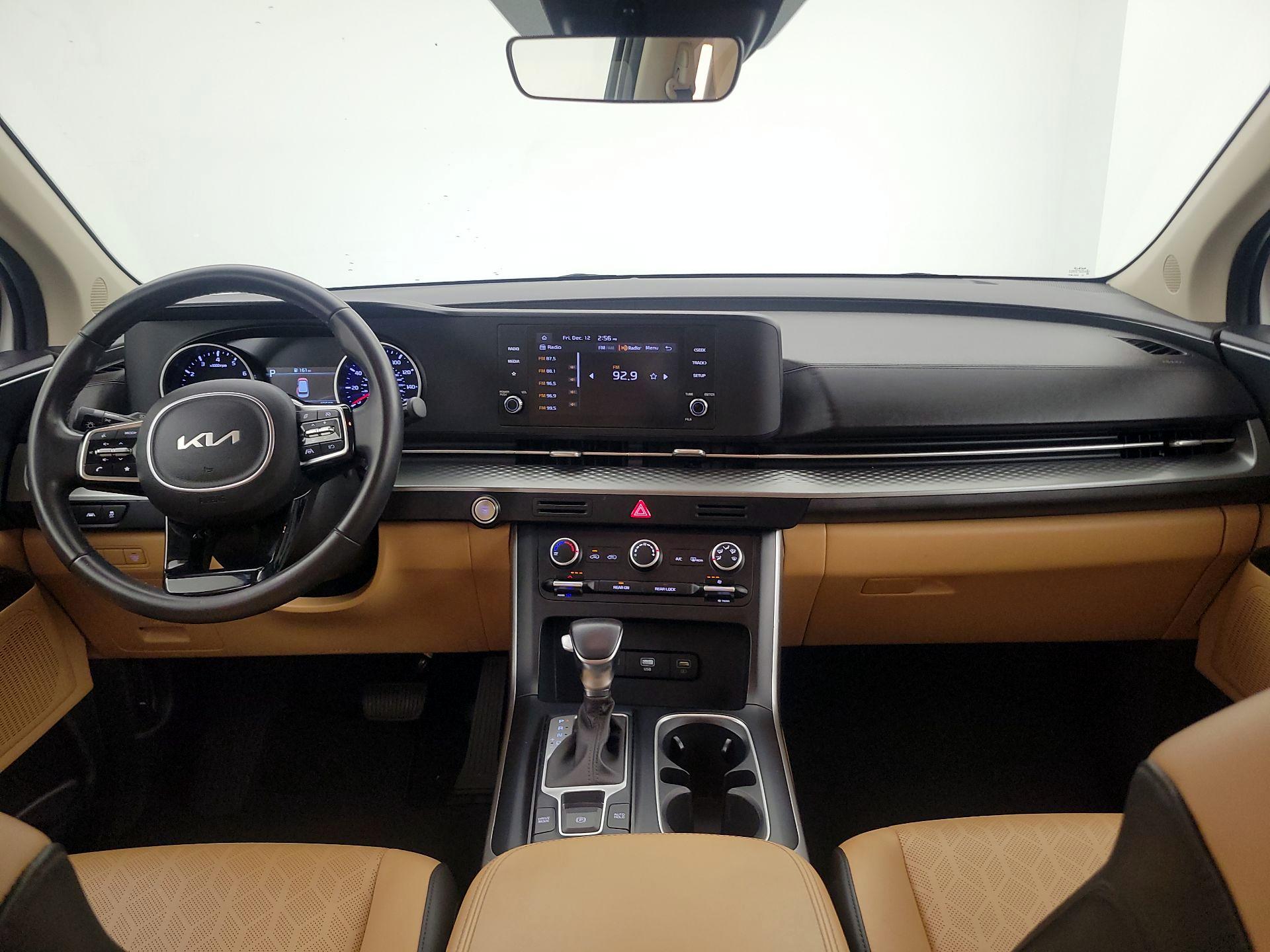 Thumbnail: 2024 Kia Carnival - 9