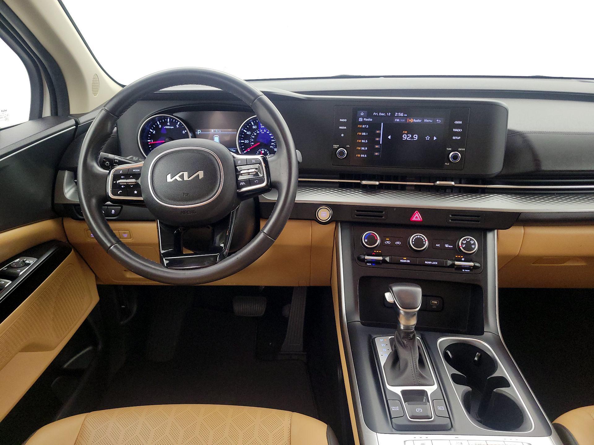 Thumbnail: 2024 Kia Carnival - 10