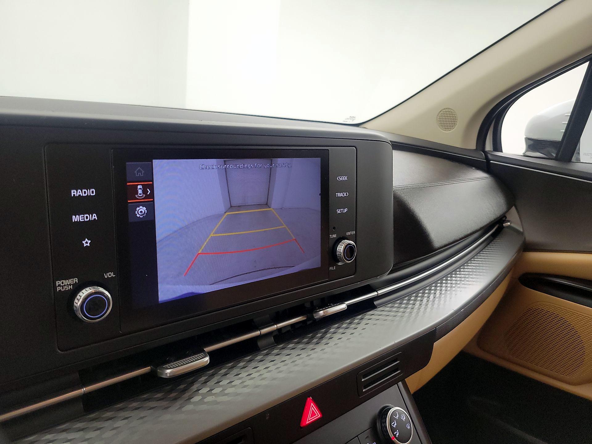 Thumbnail: 2024 Kia Carnival - 14