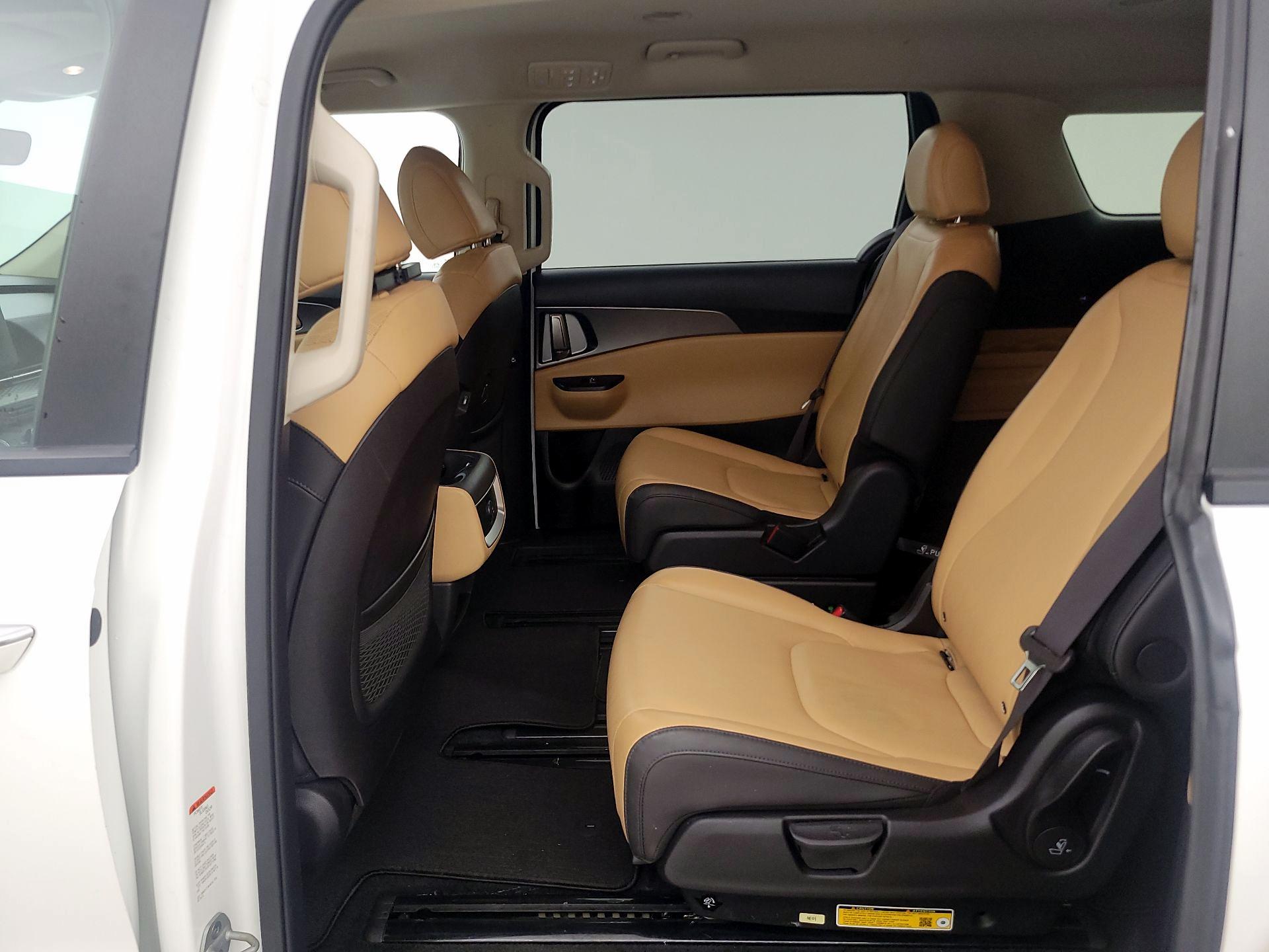 Thumbnail: 2024 Kia Carnival - 19