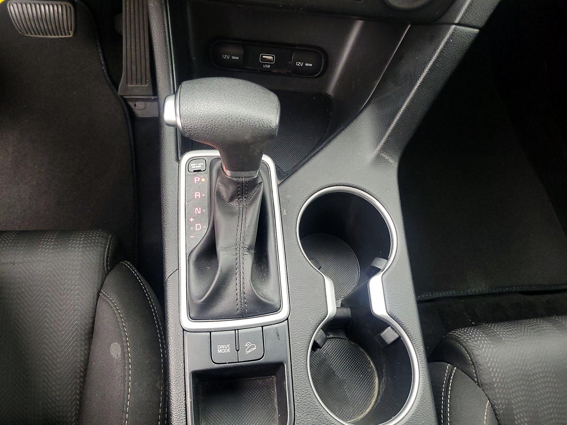 Thumbnail: 2021 Kia Sportage - 17