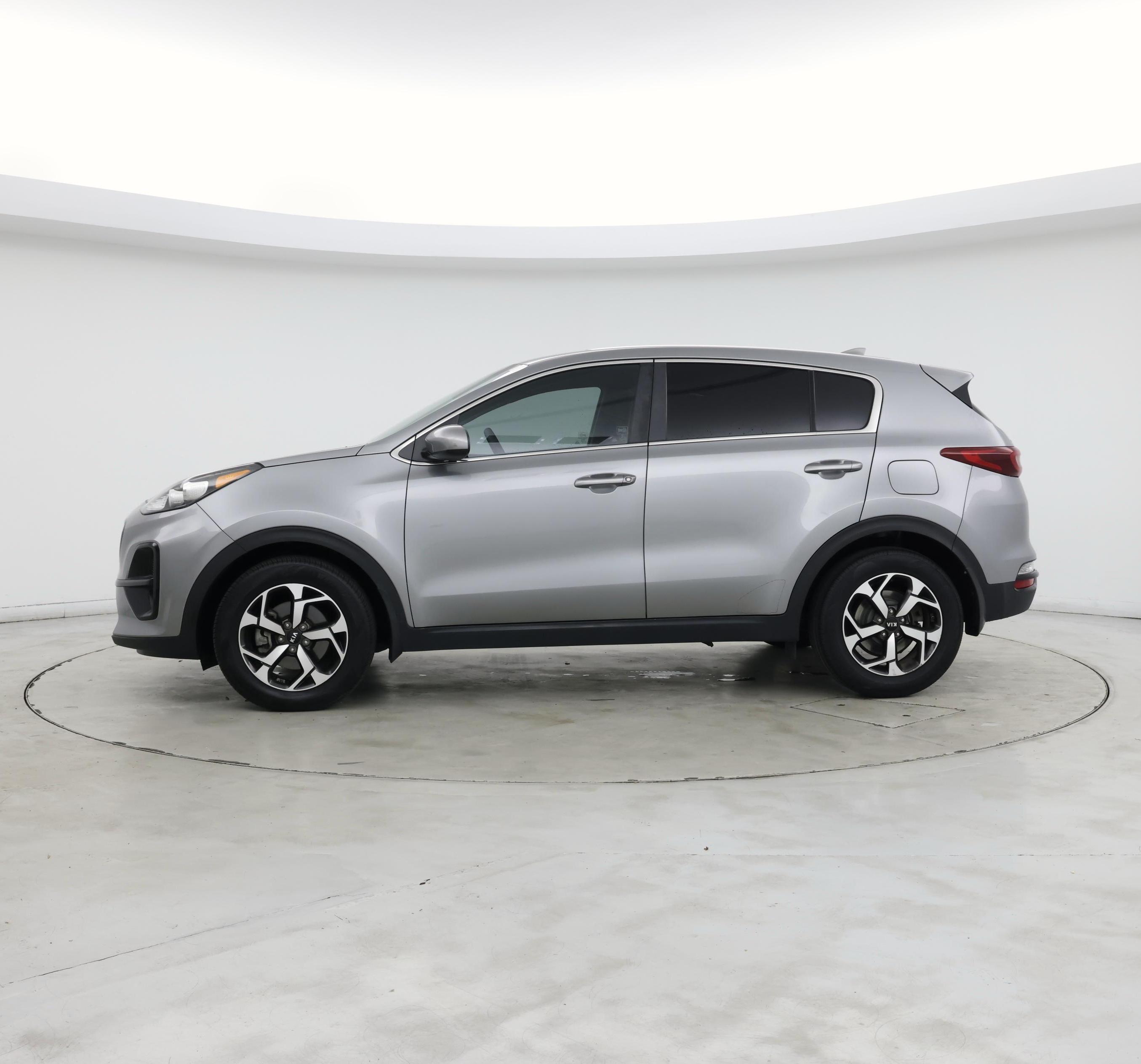Thumbnail: 2021 Kia Sportage - 3