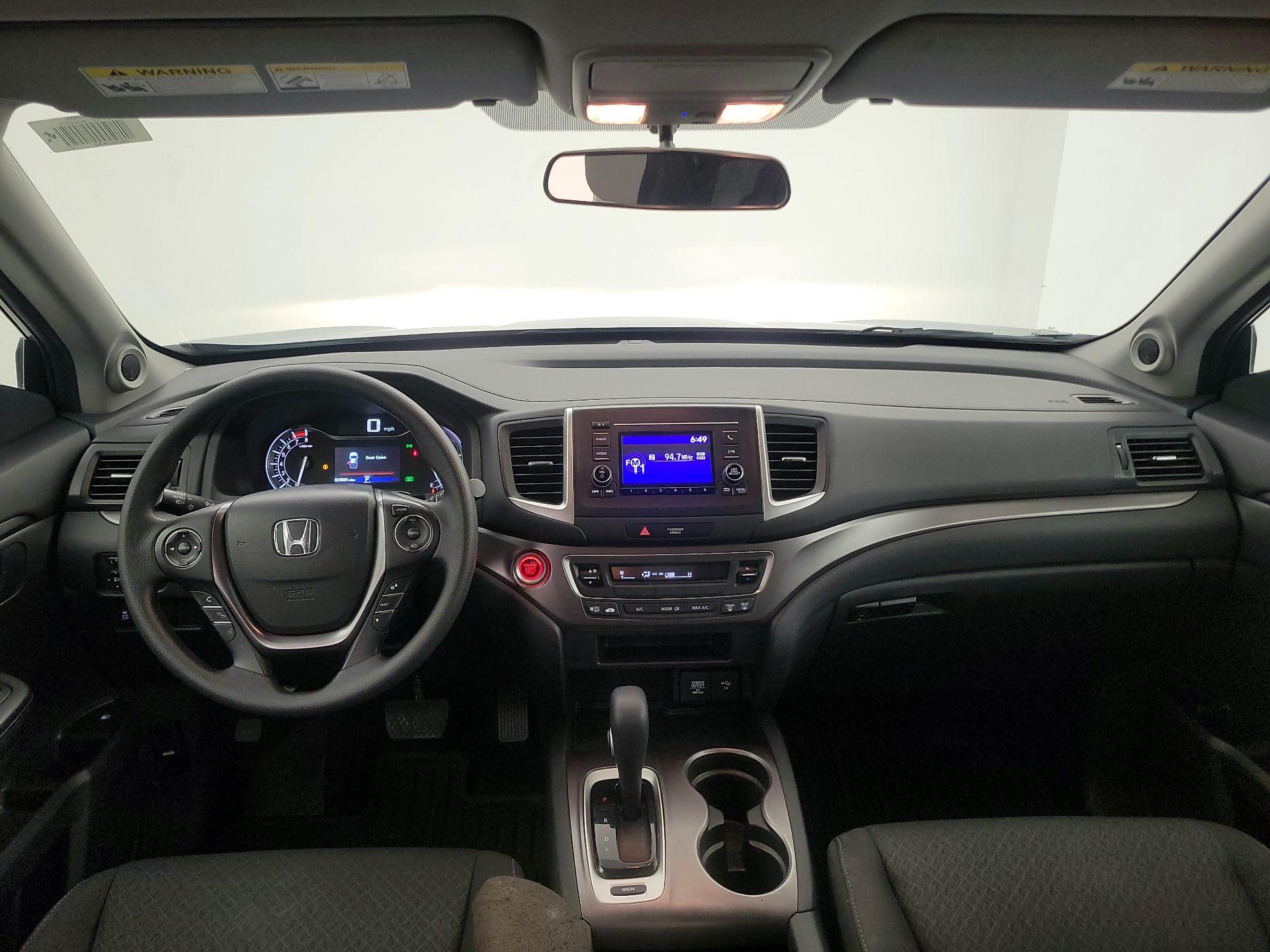 Thumbnail: 2019 Honda Ridgeline - 9