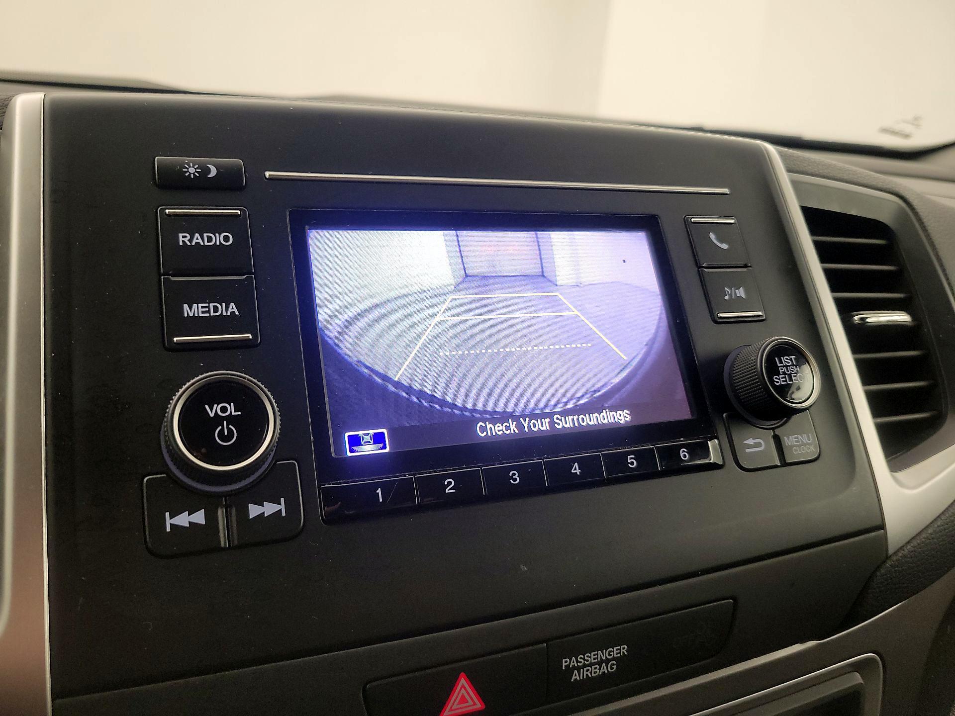 Thumbnail: 2019 Honda Ridgeline - 14