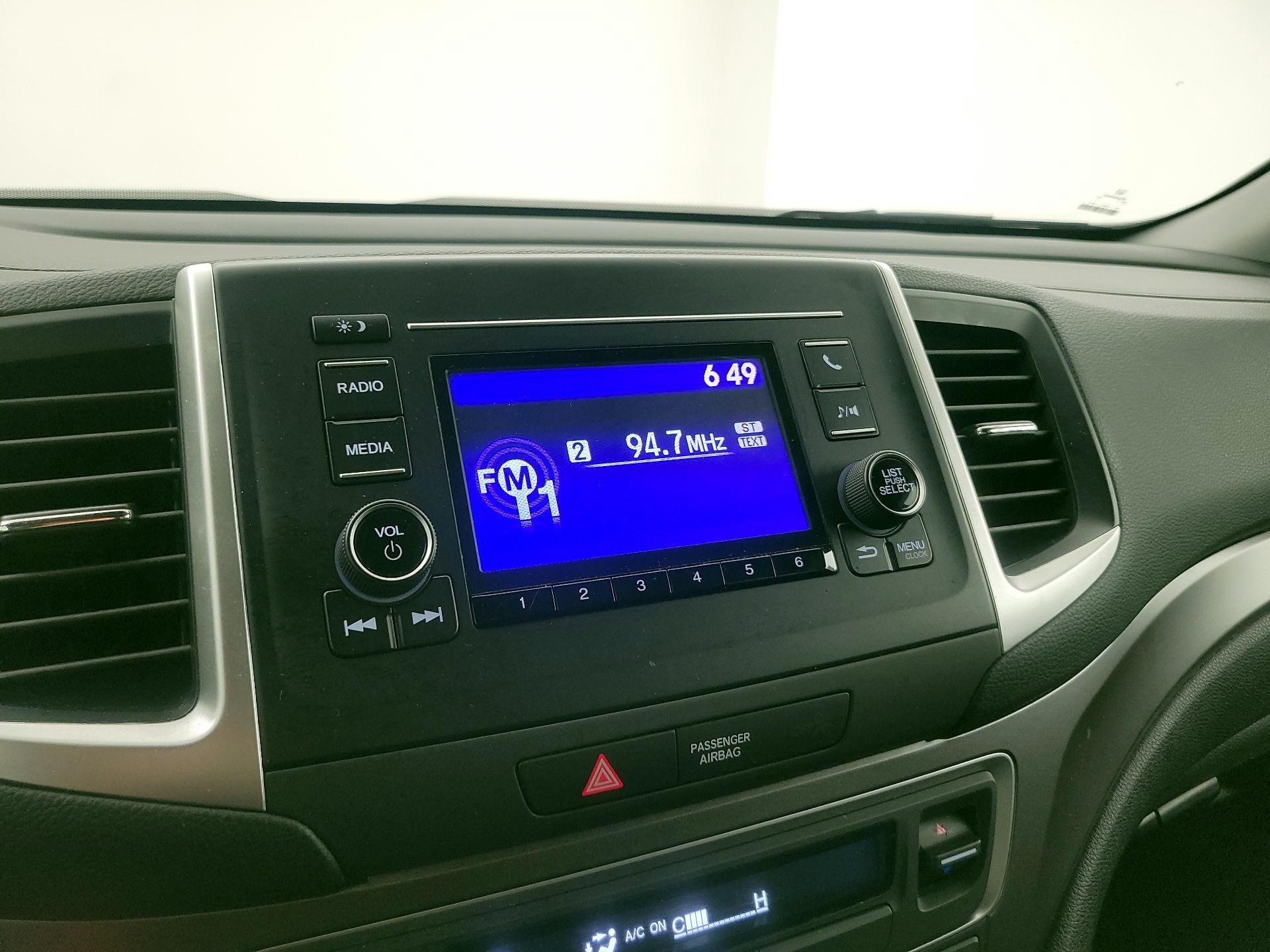 Thumbnail: 2019 Honda Ridgeline - 15