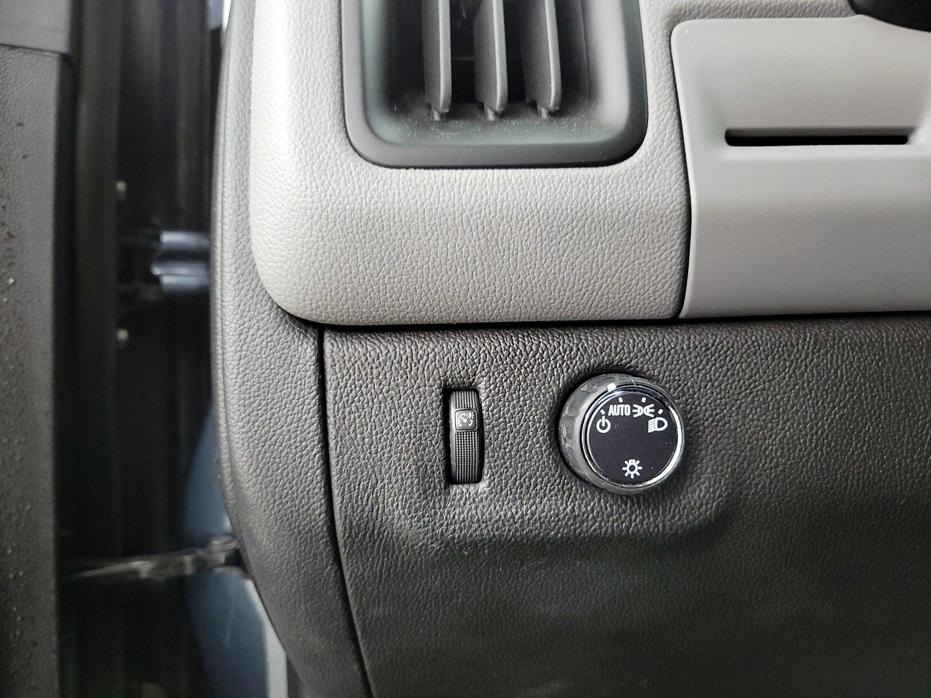 Thumbnail: 2019 Chevrolet Colorado - 13