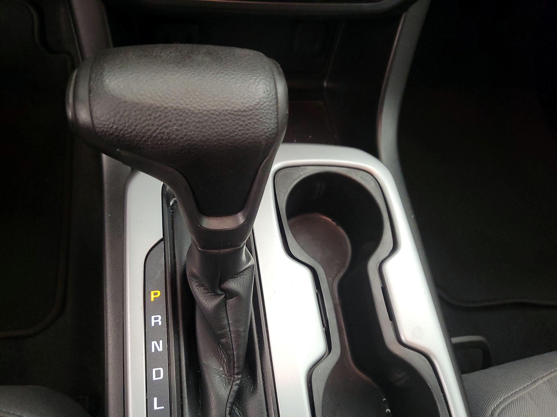 Thumbnail: 2019 Chevrolet Colorado - 17