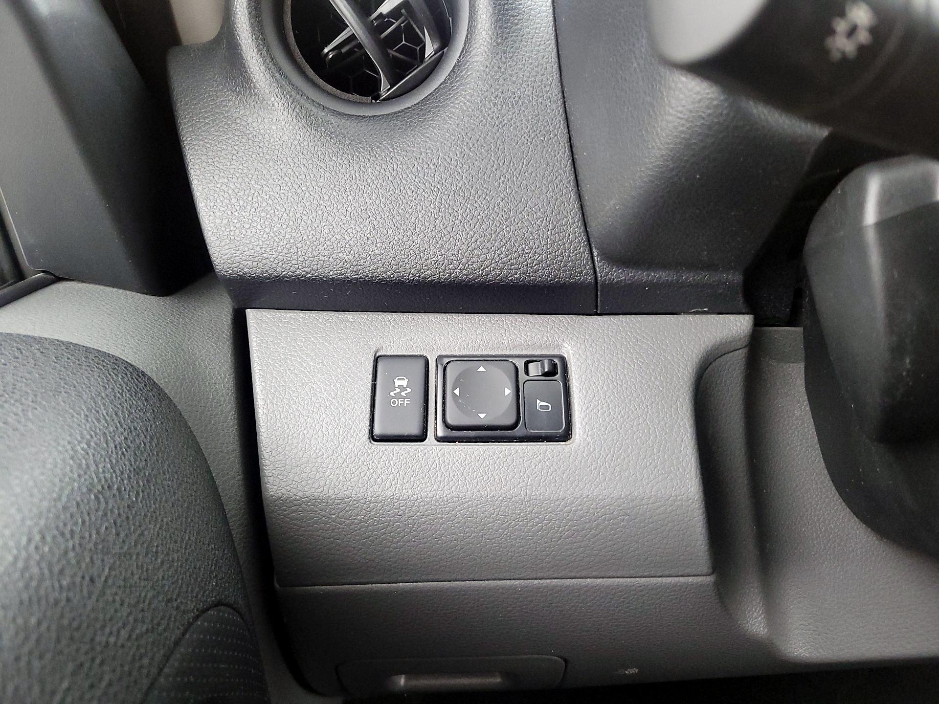 Thumbnail: 2018 Nissan NV200 - 13