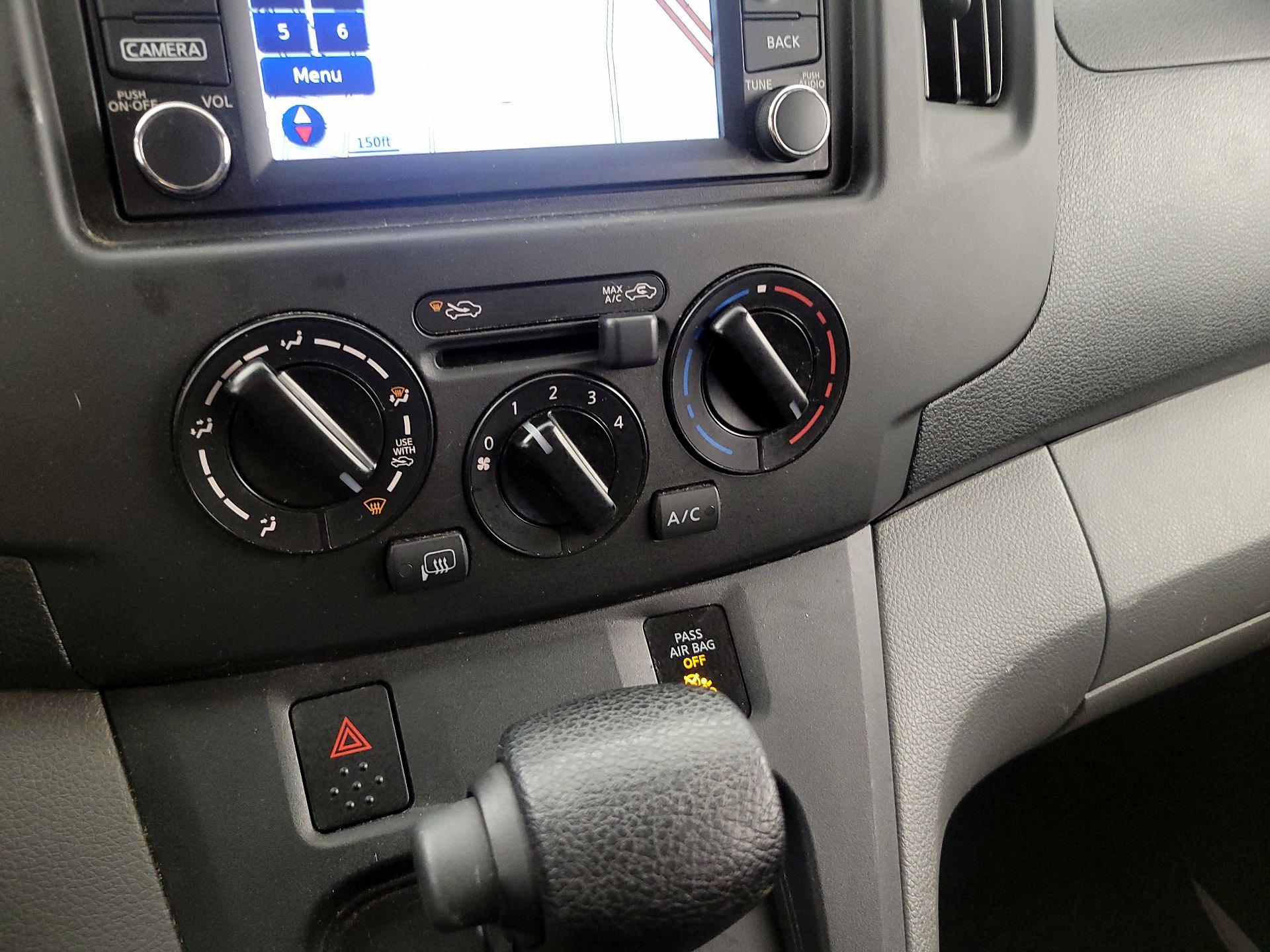 Thumbnail: 2018 Nissan NV200 - 17