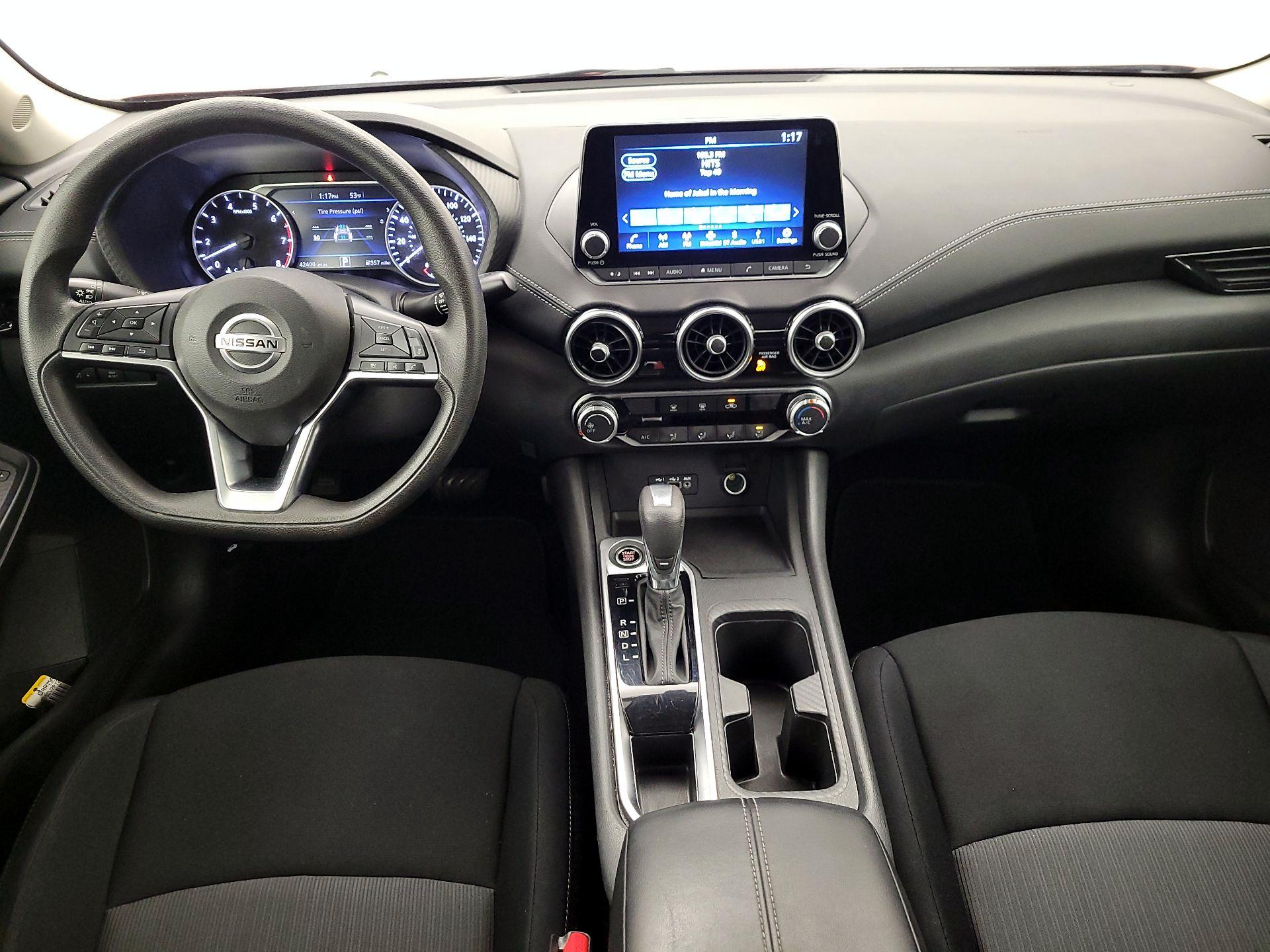 Thumbnail: 2023 Nissan Sentra - 9