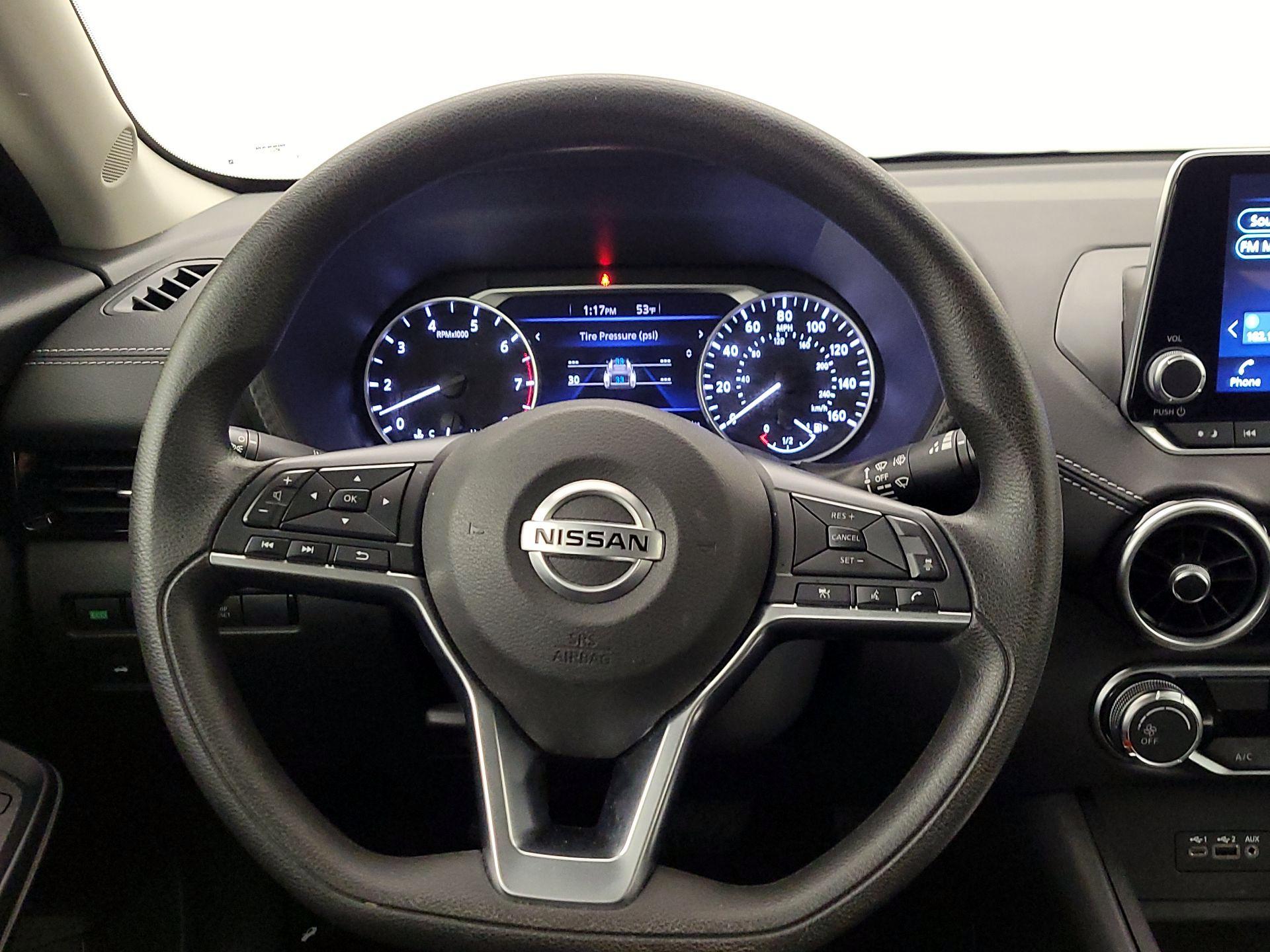 Thumbnail: 2023 Nissan Sentra - 10