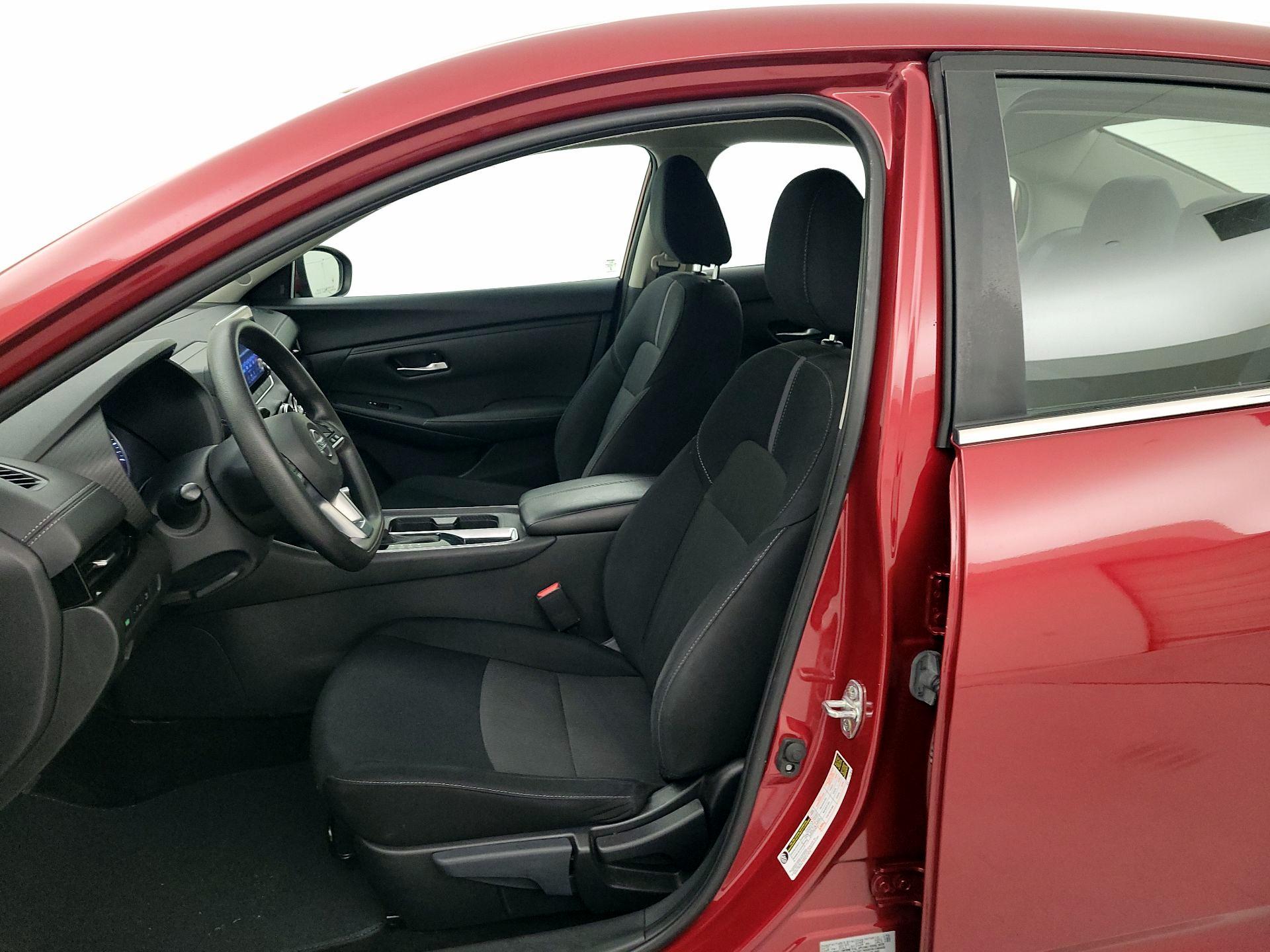 Thumbnail: 2023 Nissan Sentra - 11