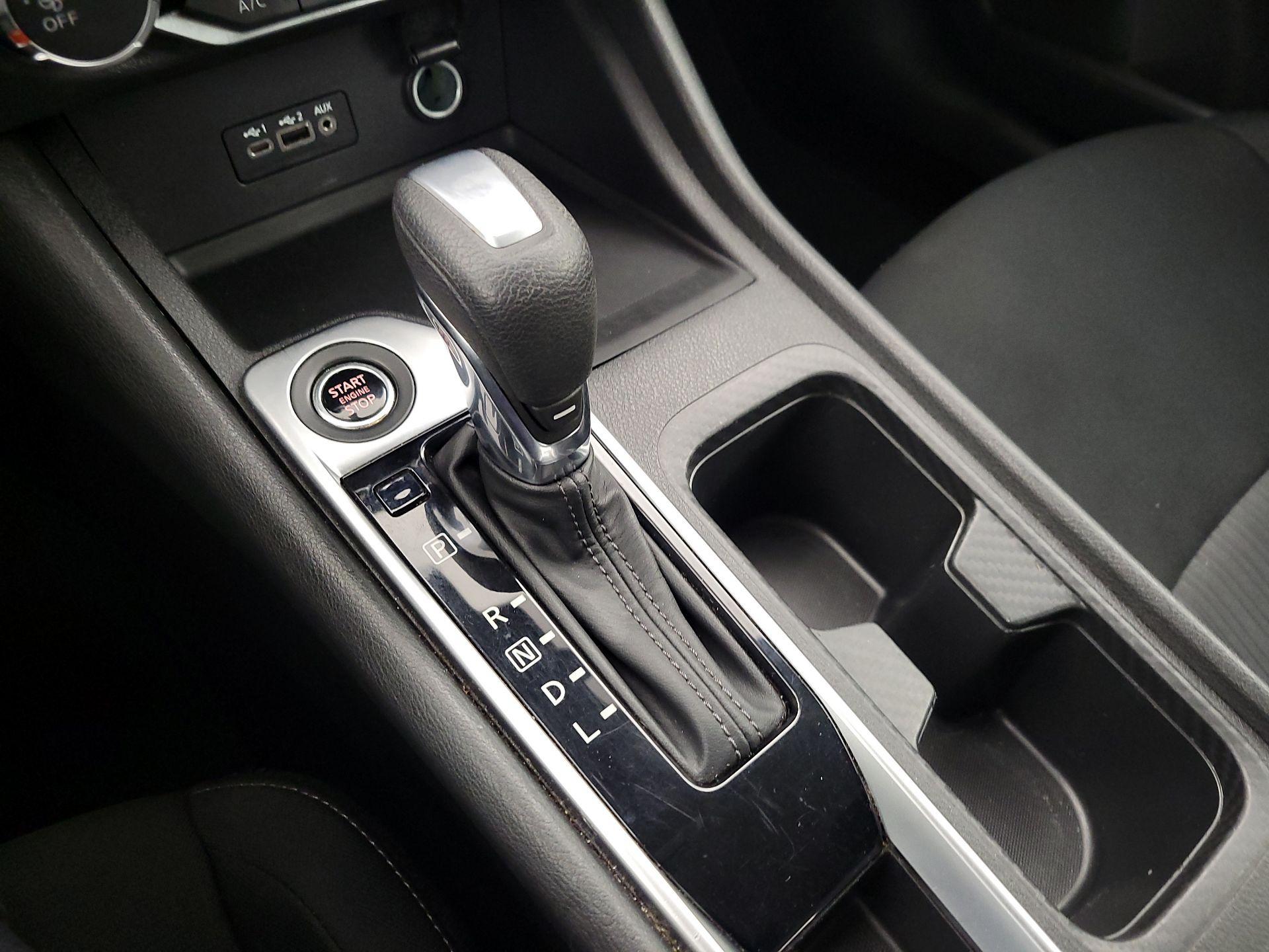 Thumbnail: 2023 Nissan Sentra - 16