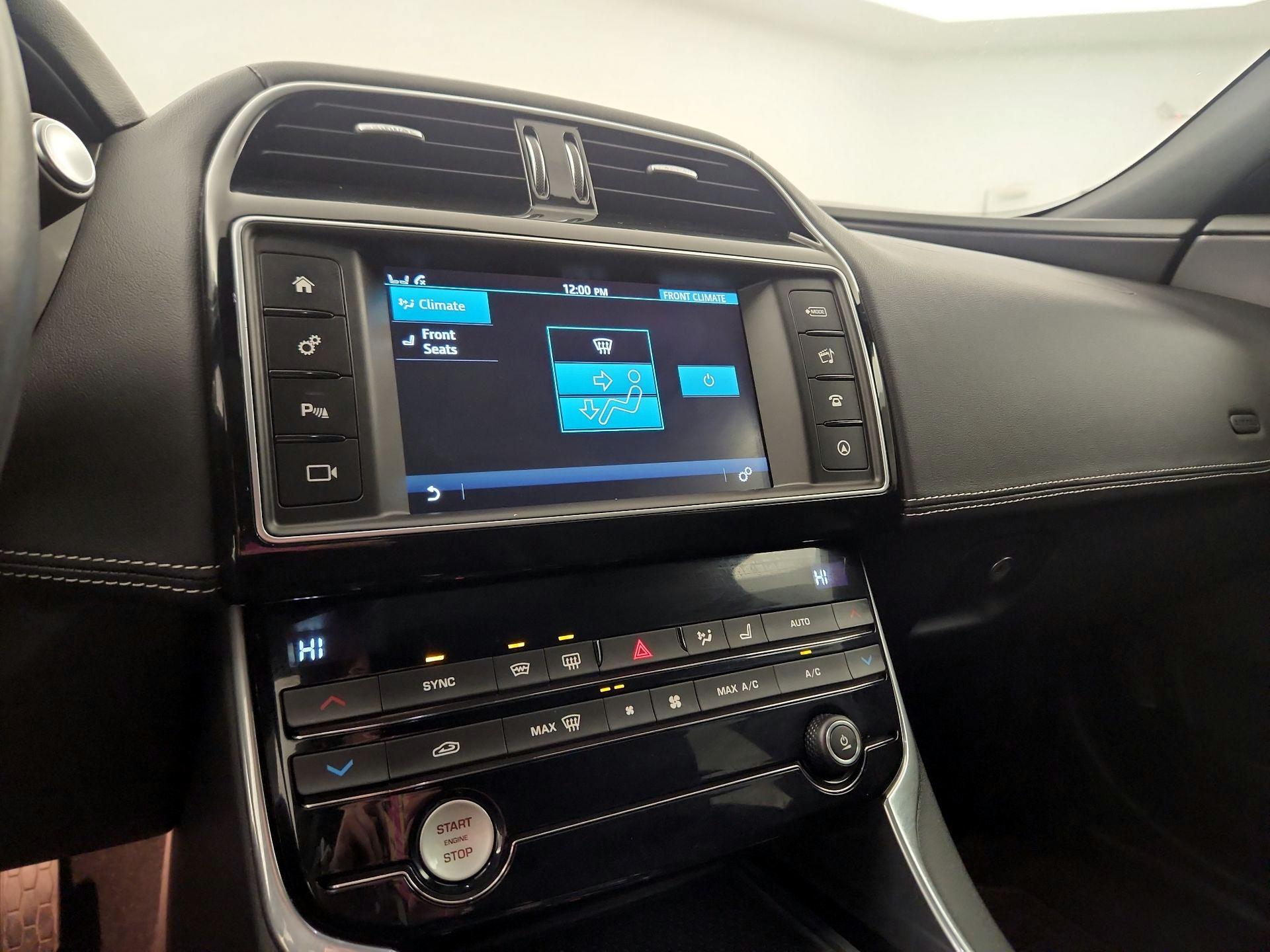 Thumbnail: 2017 Jaguar XE - 15