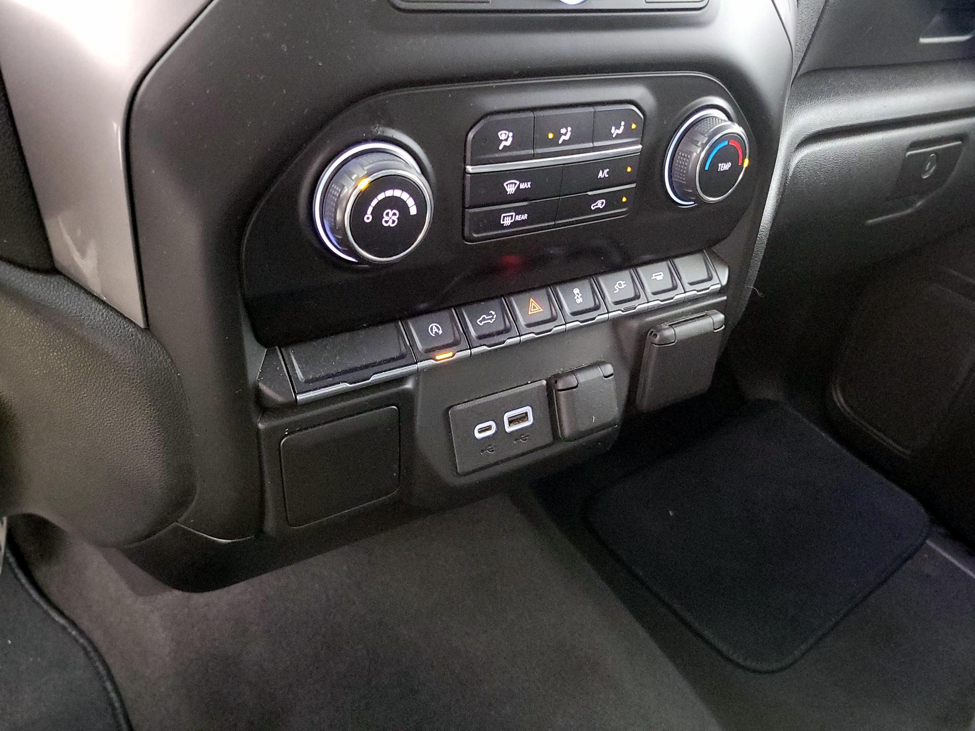 Thumbnail: 2021 Chevrolet Silverado 1500 - 16