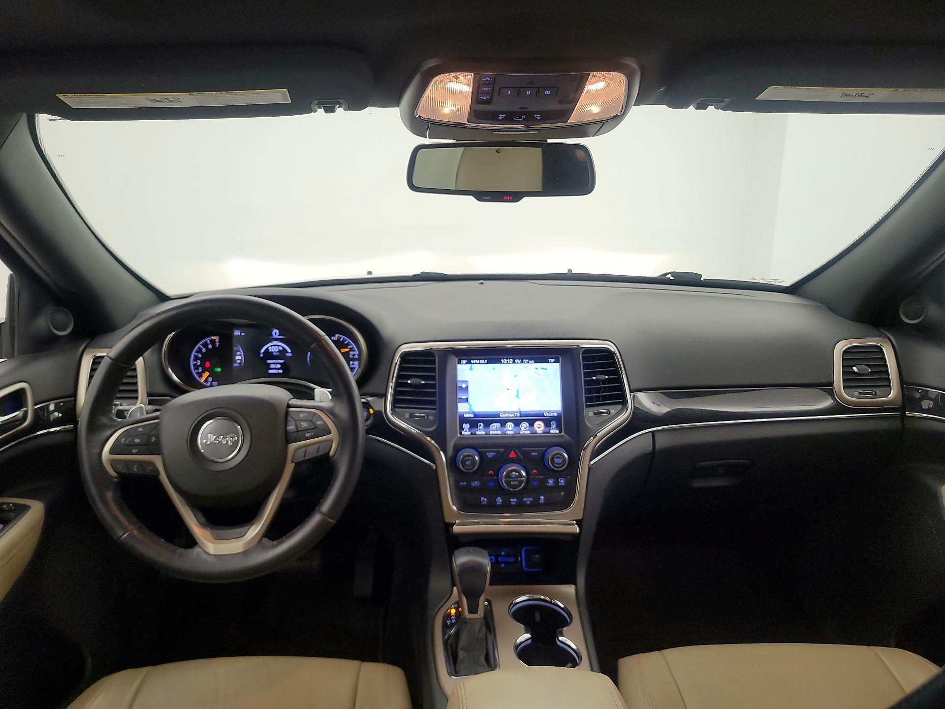 Thumbnail: 2016 Jeep Grand Cherokee - 9