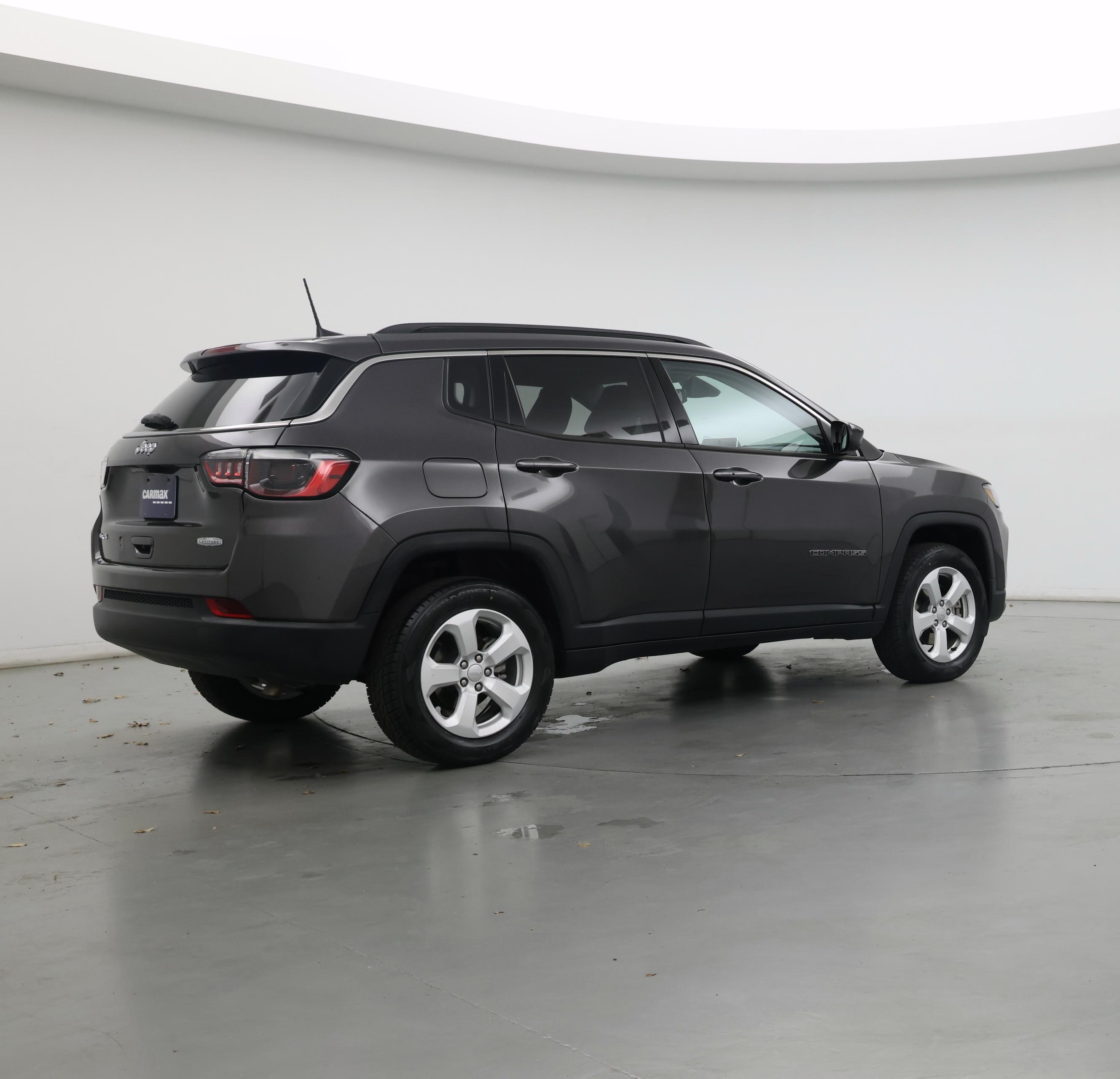 Thumbnail: 2022 Jeep Compass - 2
