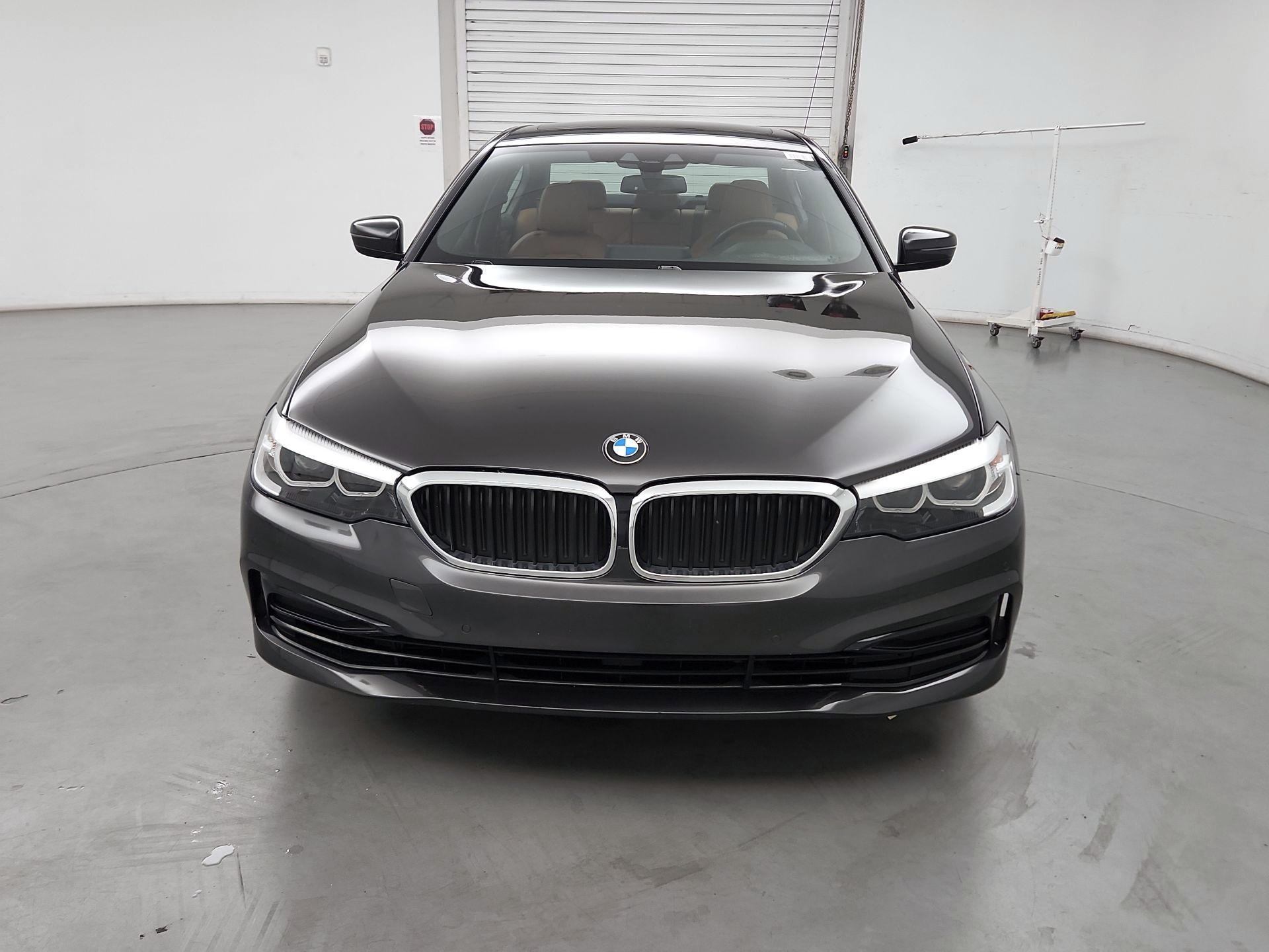 Thumbnail: 2020 BMW 5 Series - 2