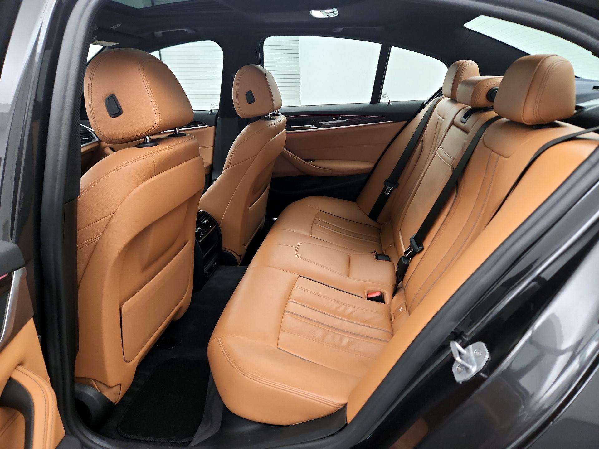 Thumbnail: 2020 BMW 5 Series - 19