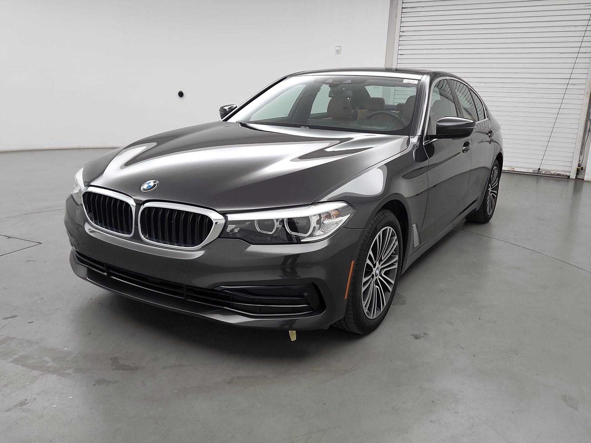 Thumbnail: 2020 BMW 5 Series - 3