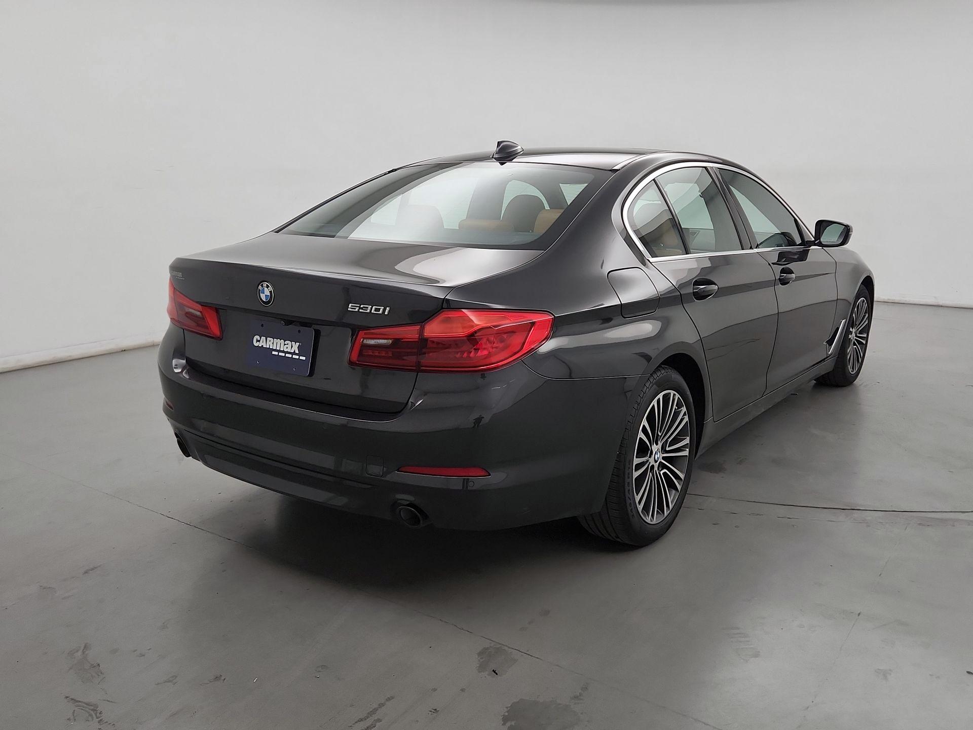 Thumbnail: 2020 BMW 5 Series - 5