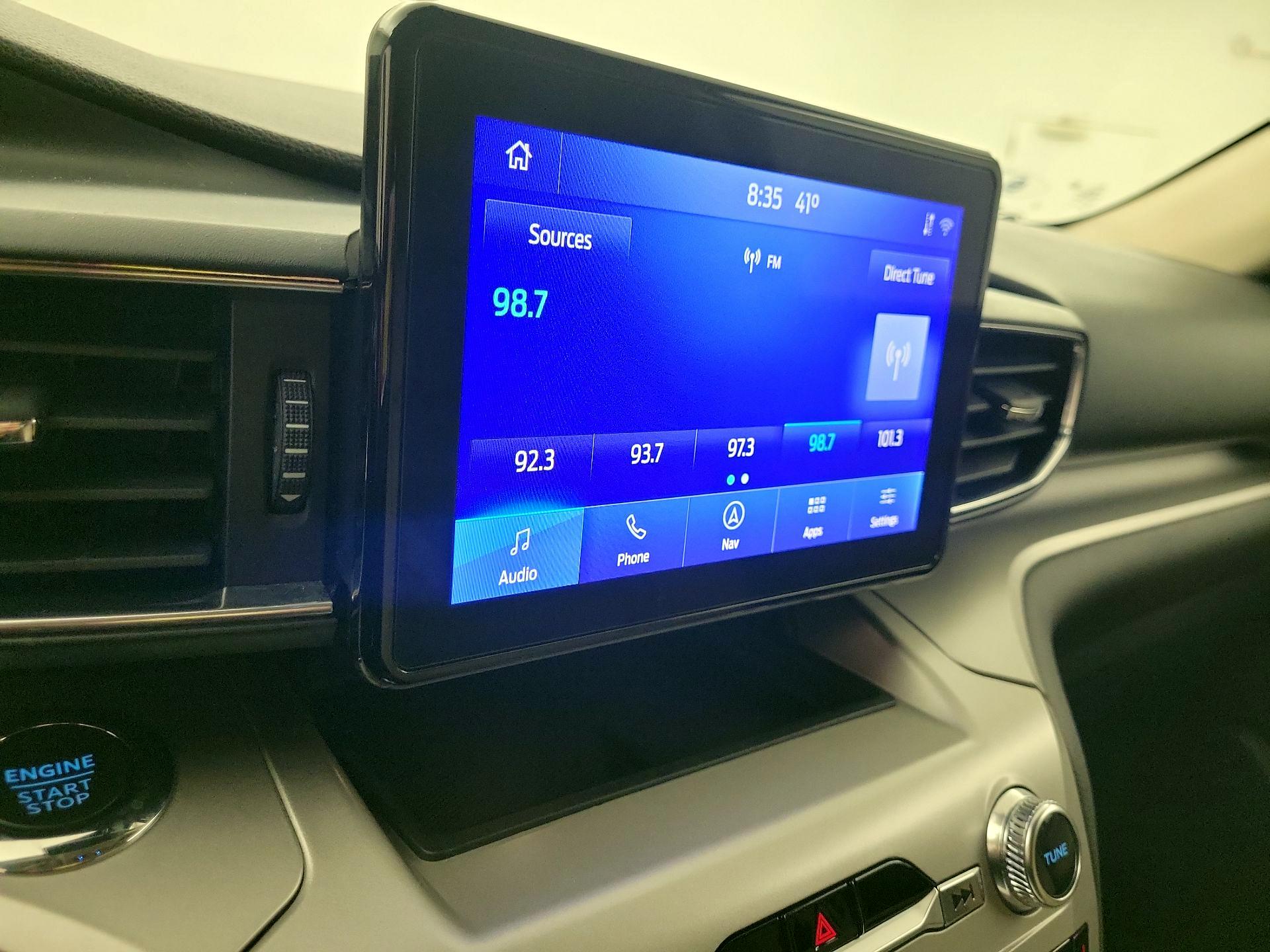 Thumbnail: 2022 Ford Explorer - 14