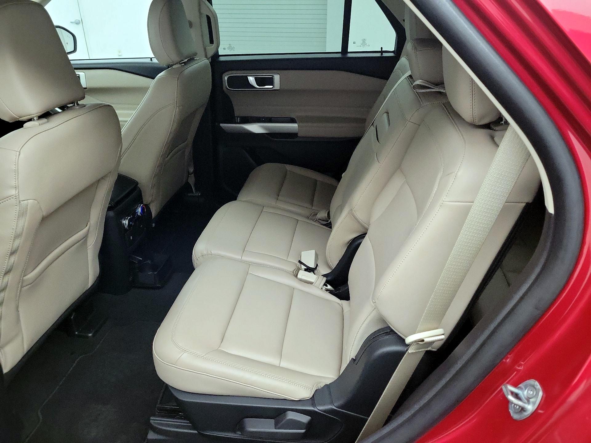 Thumbnail: 2022 Ford Explorer - 18