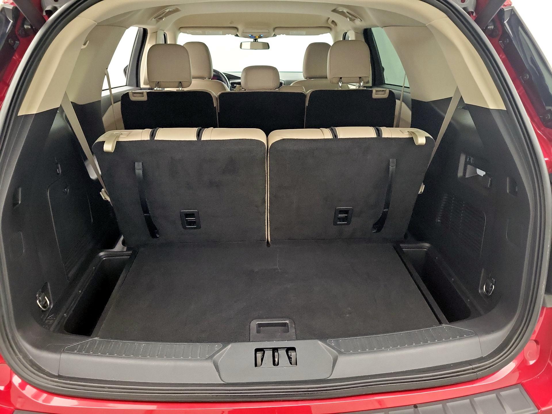 Thumbnail: 2022 Ford Explorer - 20