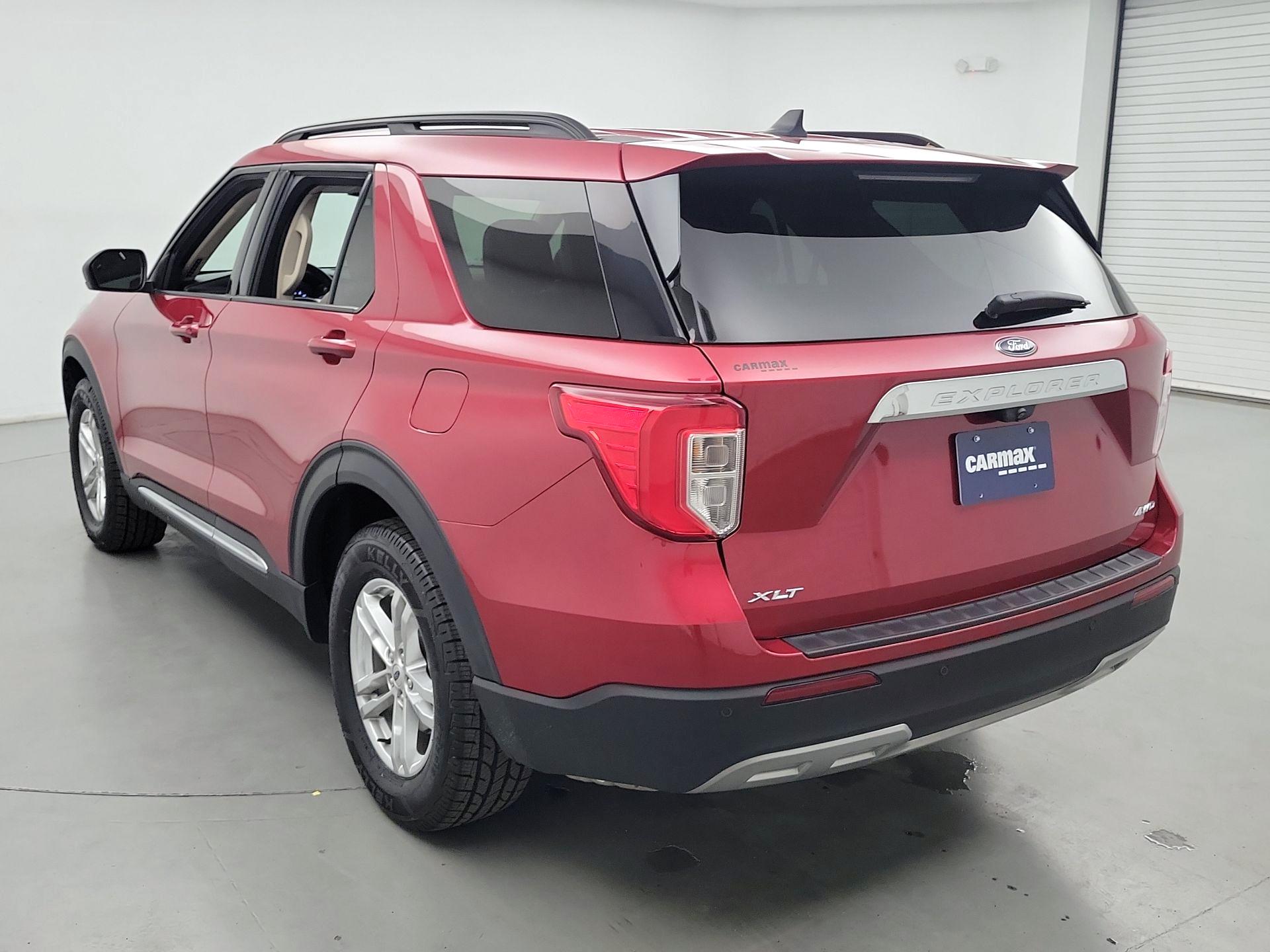 Thumbnail: 2022 Ford Explorer - 7